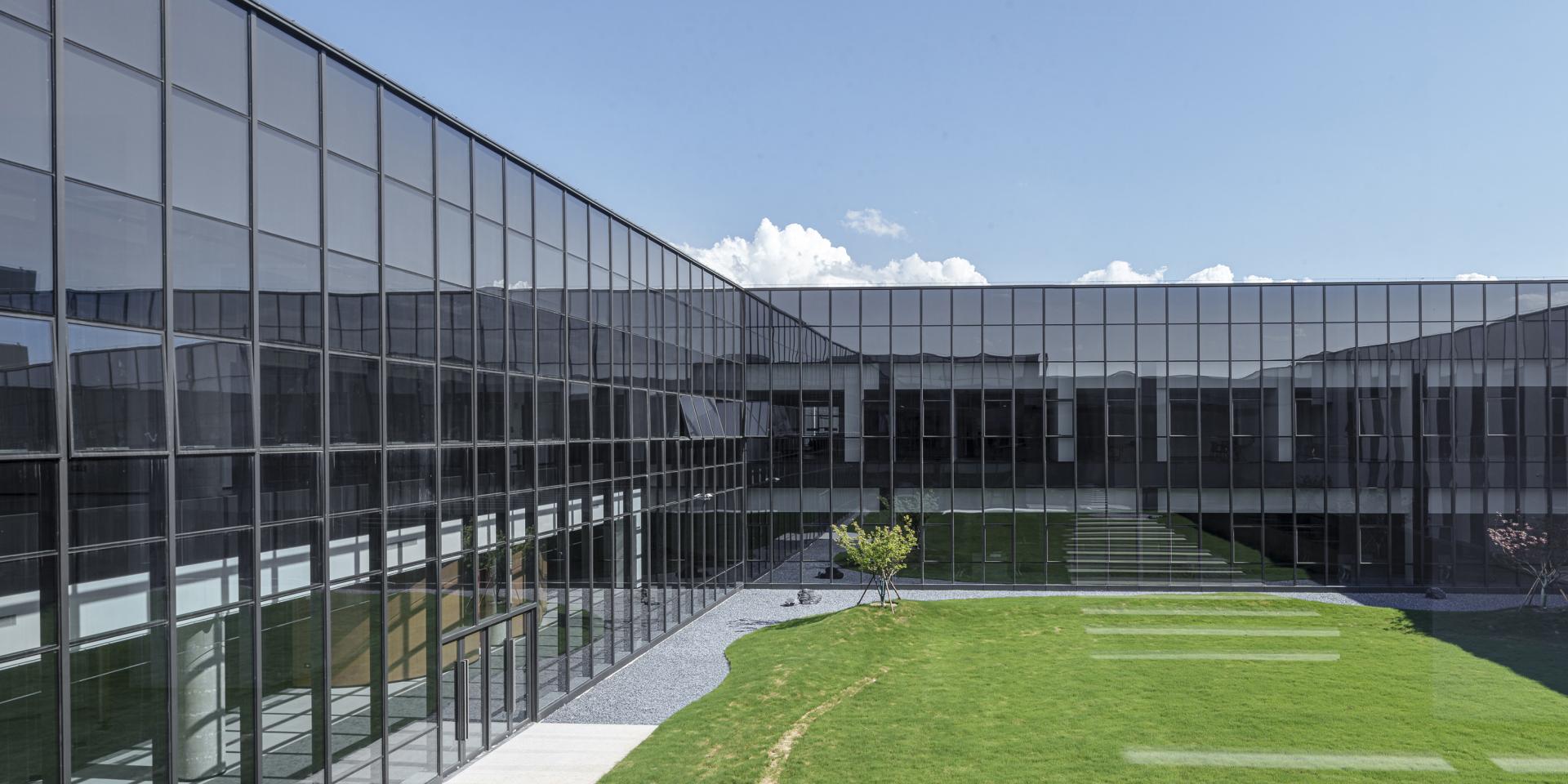 London Design Awards Winner - ND Headquarters