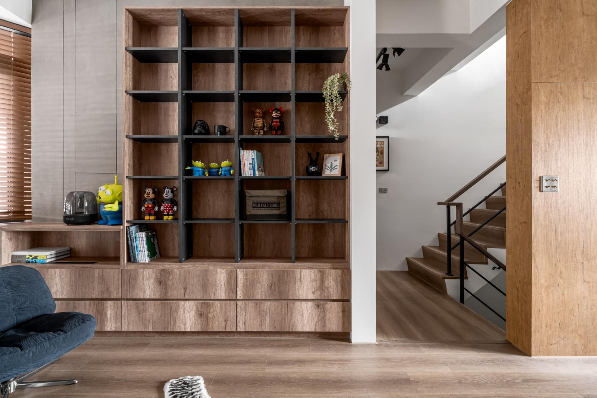 London Design Awards Winner - Forest Abode Awash in Light