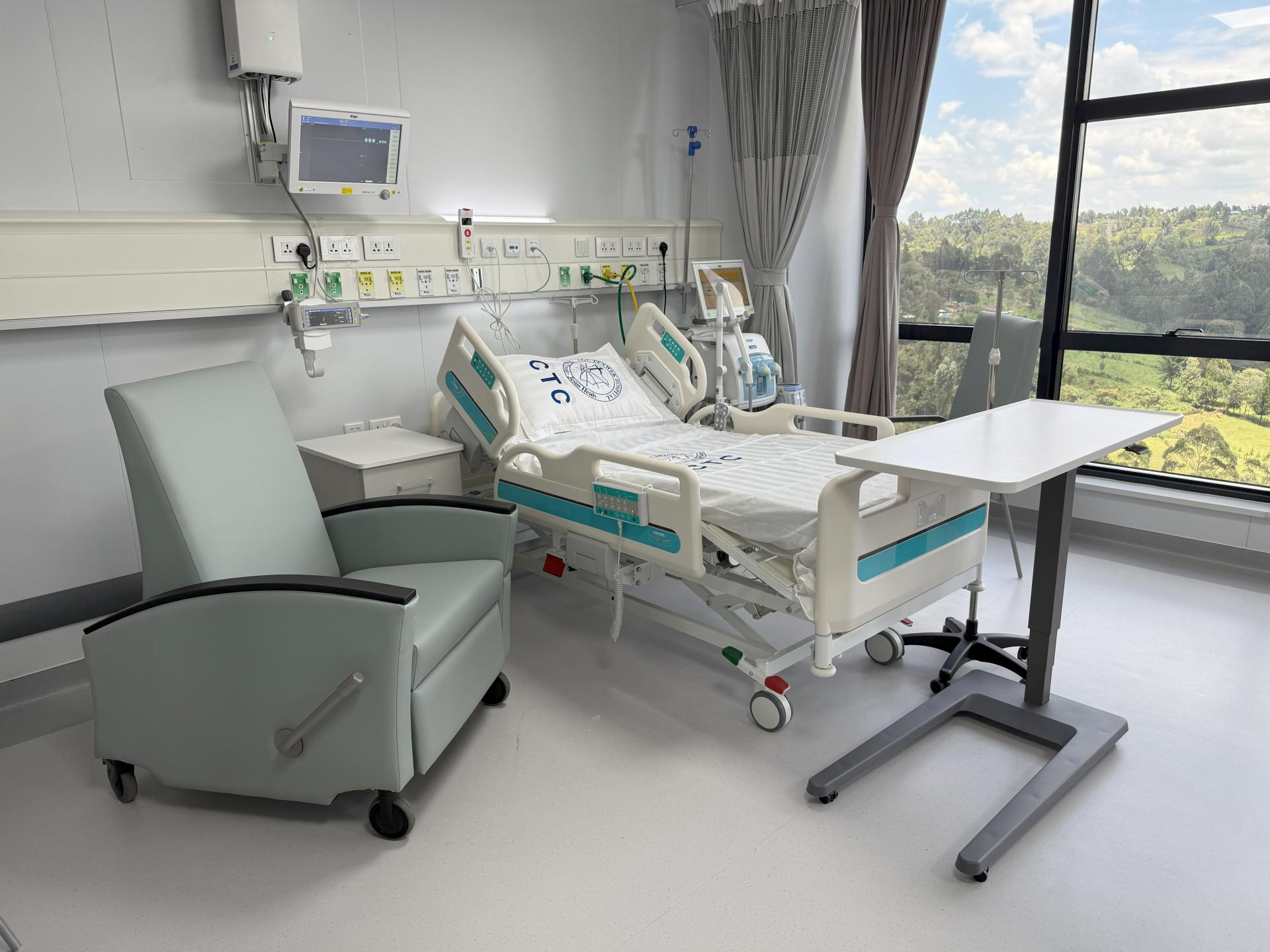 London Design Awards Winner - Tenwek Cardiothoracic Hospital