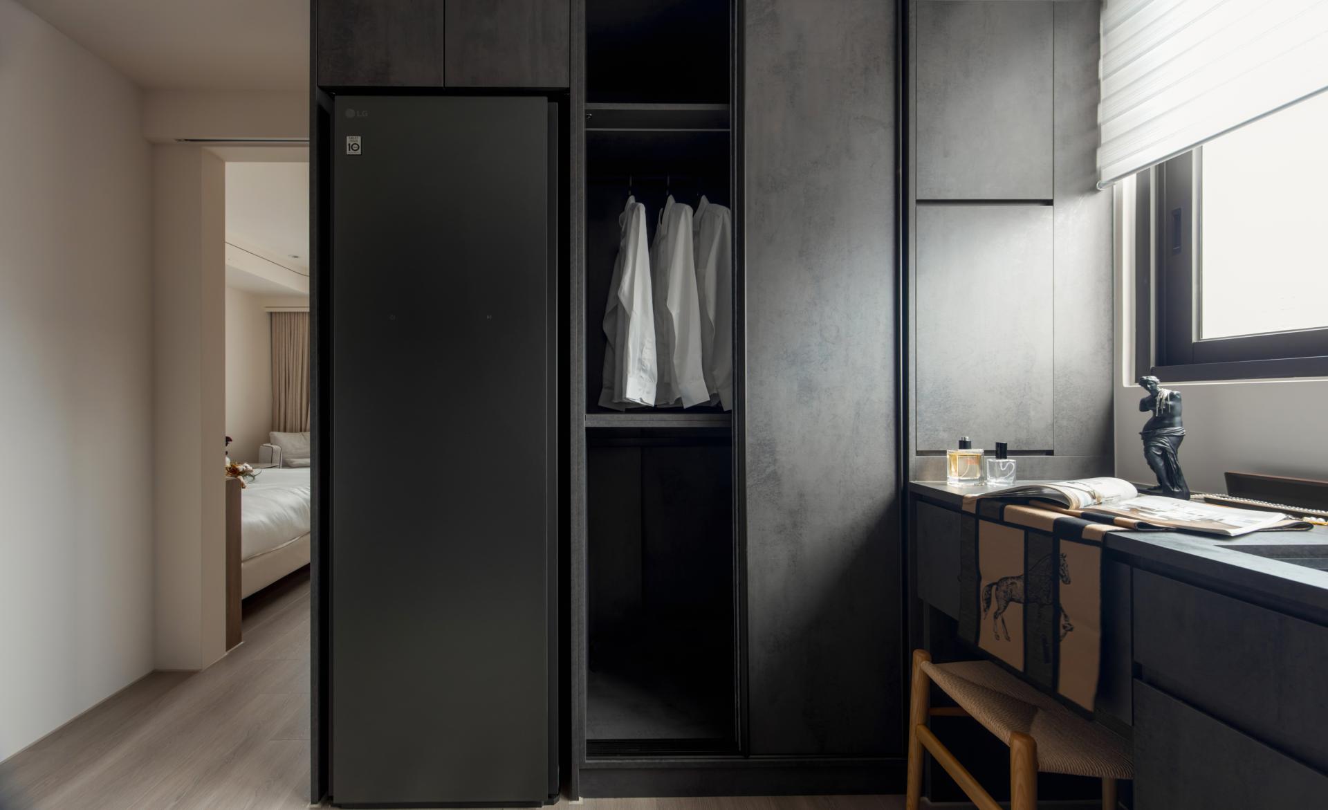 London Design Awards Winner - Micro and Macro