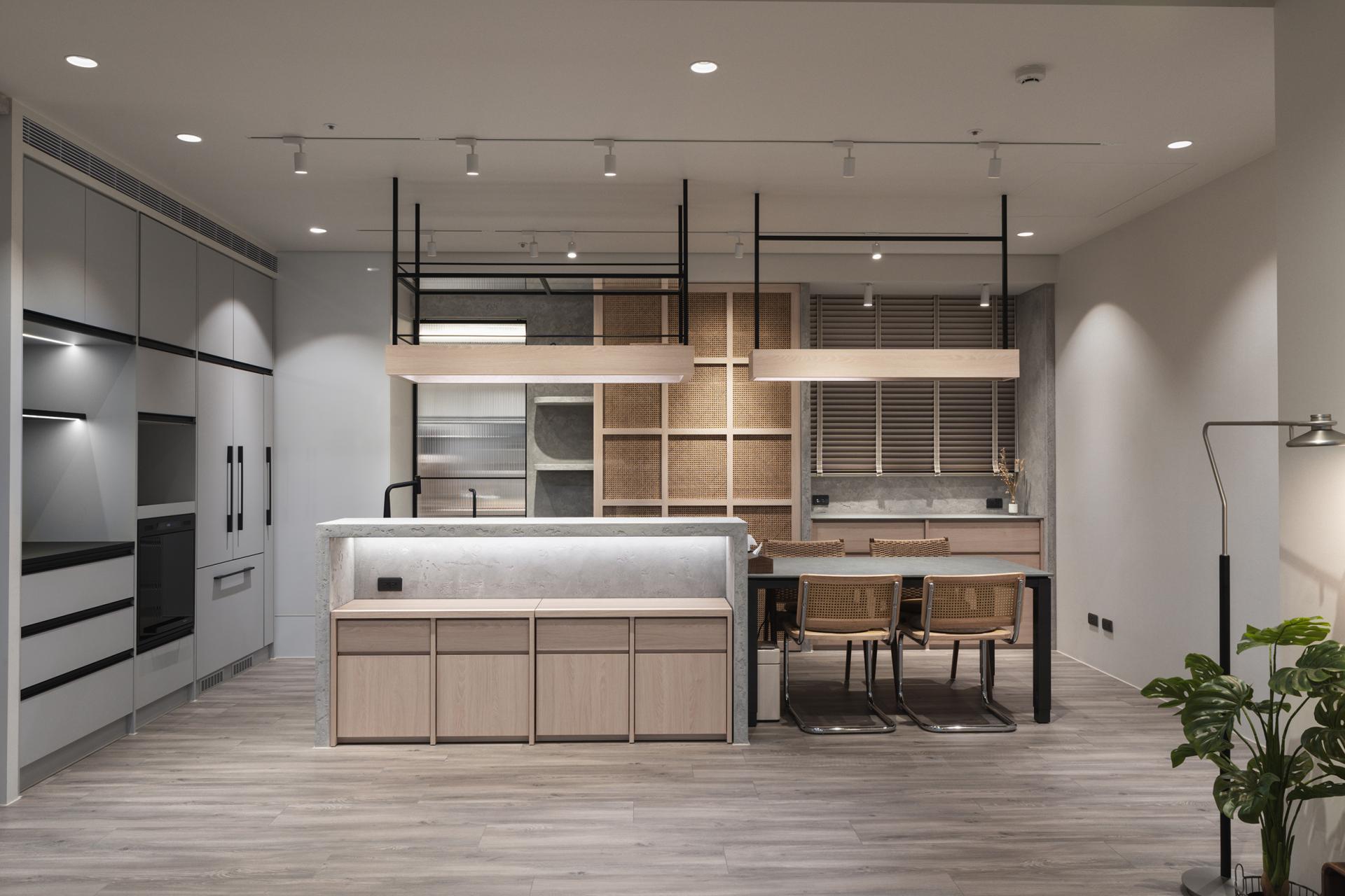 London Design Awards Winner - Days of Harmony