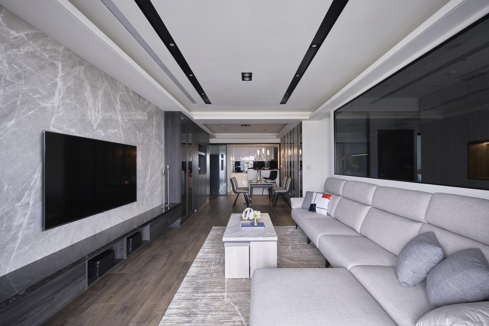 London Design Awards Winner -  Elegant Charm