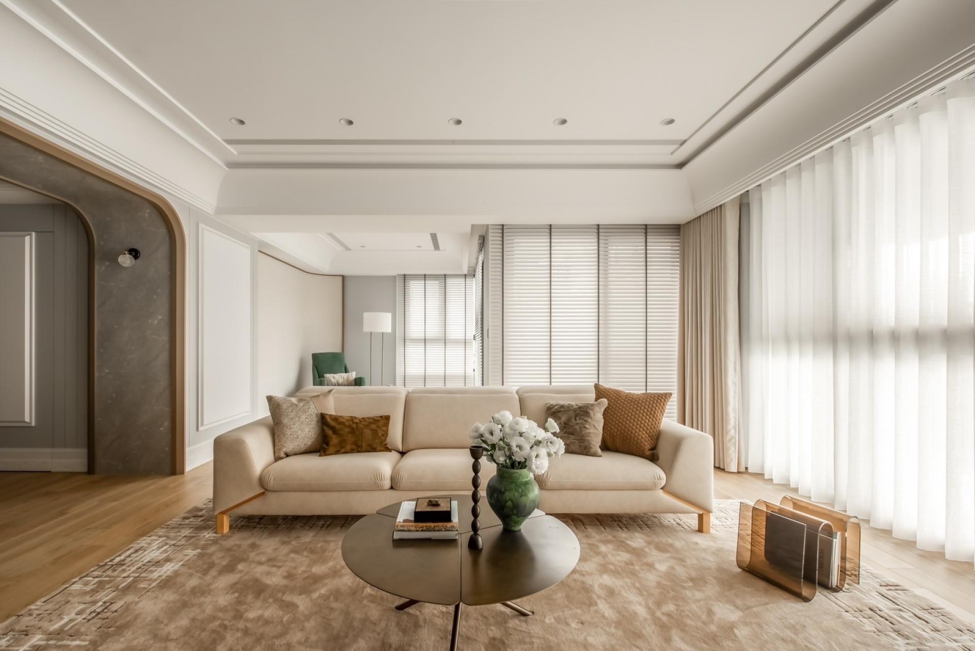 London Design Awards Winner - Grained Apricot Lodge