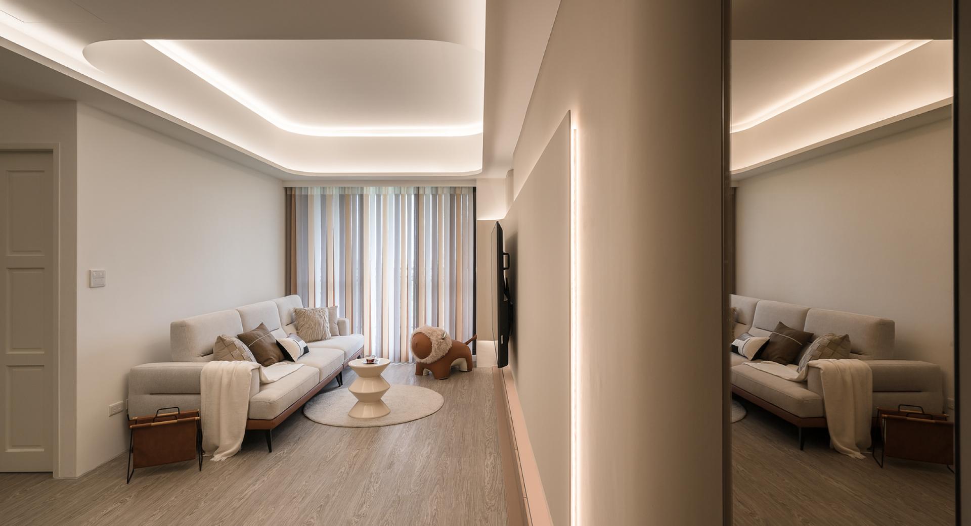 London Design Awards Winner - Infinite Radiance Echoes