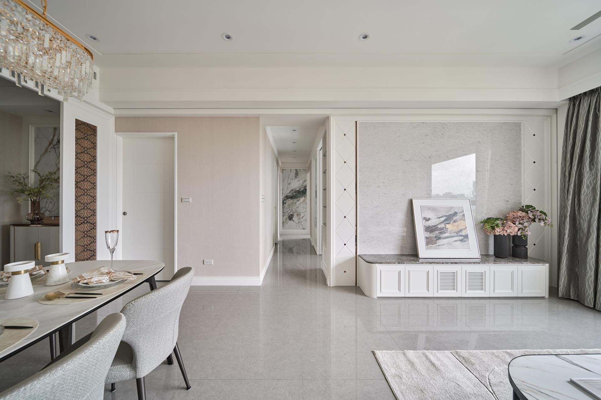London Design Awards Winner - Luminous White