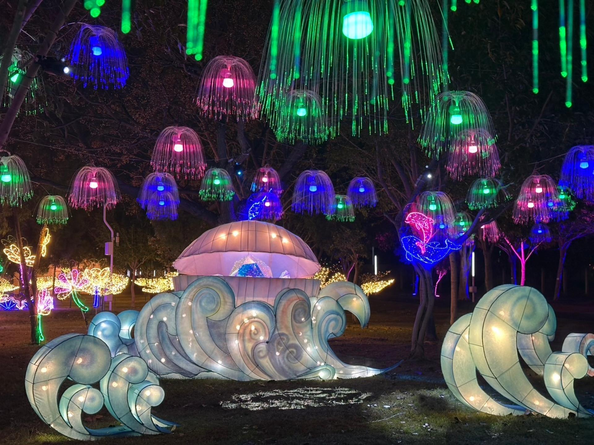 London Design Awards Winner - 2025 Central Taiwan Lantern Festival- Snake Draws a Story