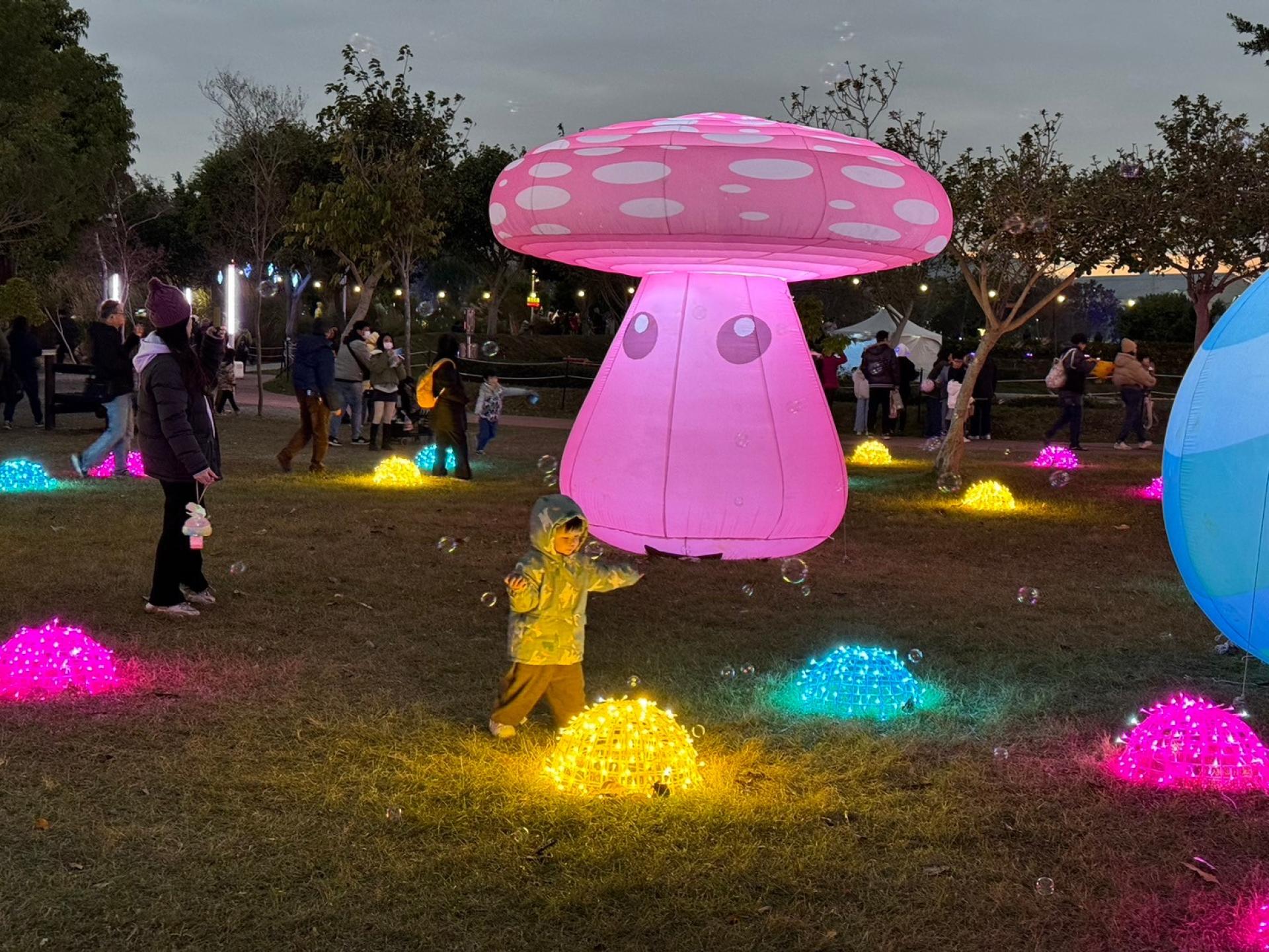 London Design Awards Winner - 2025 Central Taiwan Lantern Festival- Snake Draws a Story