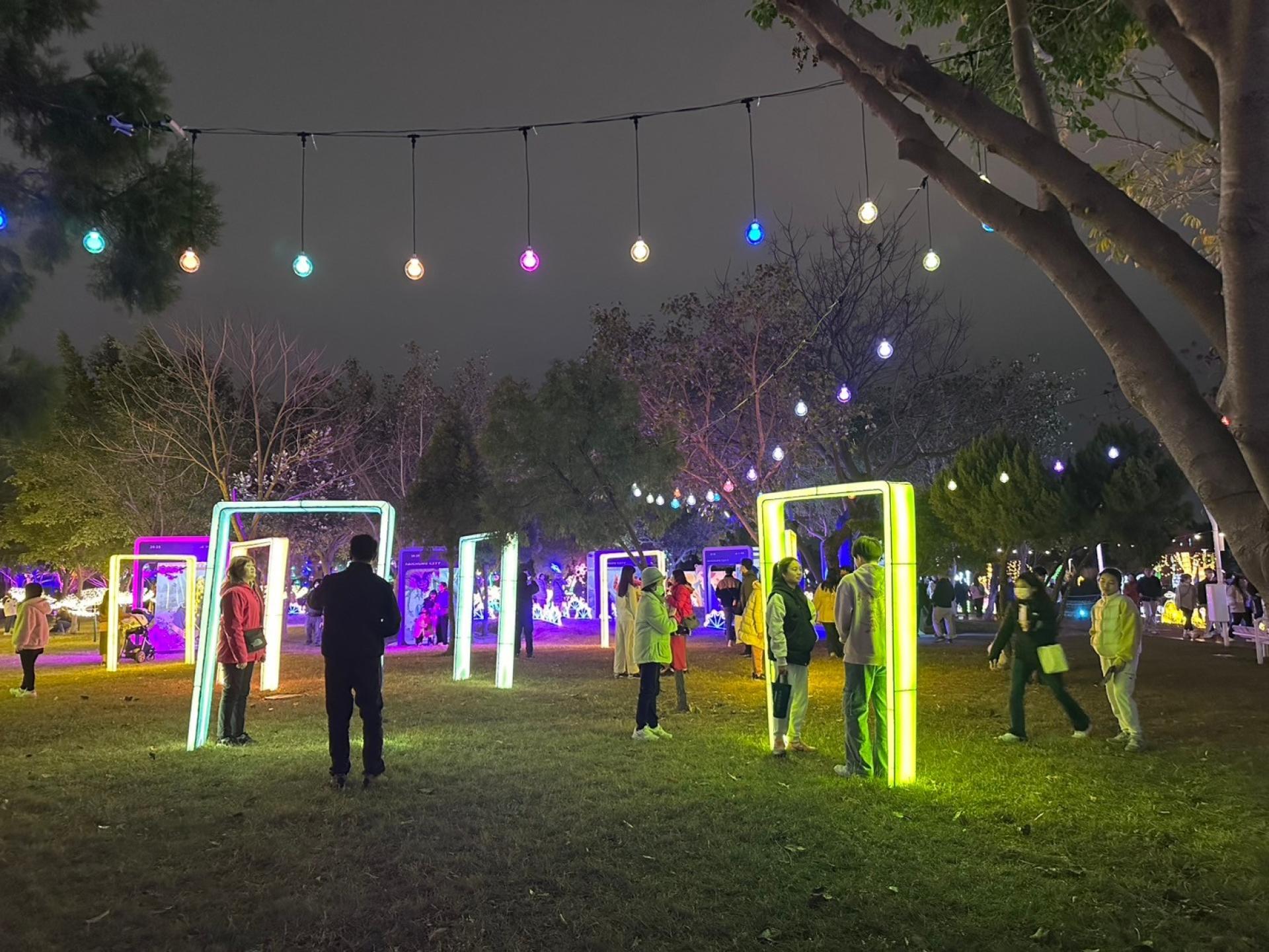 London Design Awards Winner - 2025 Central Taiwan Lantern Festival- Snake Draws a Story