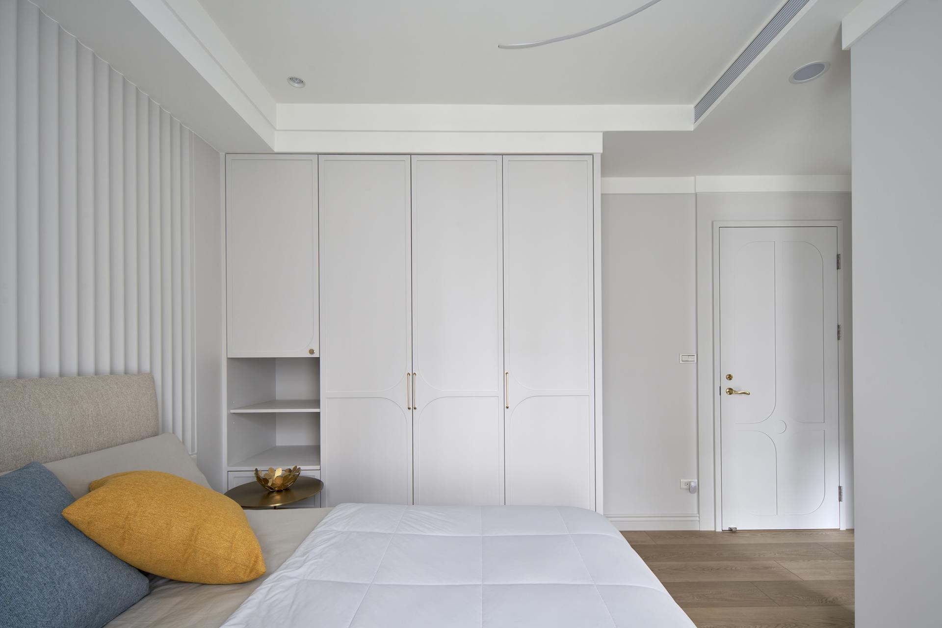 London Design Awards Winner - Framed Time