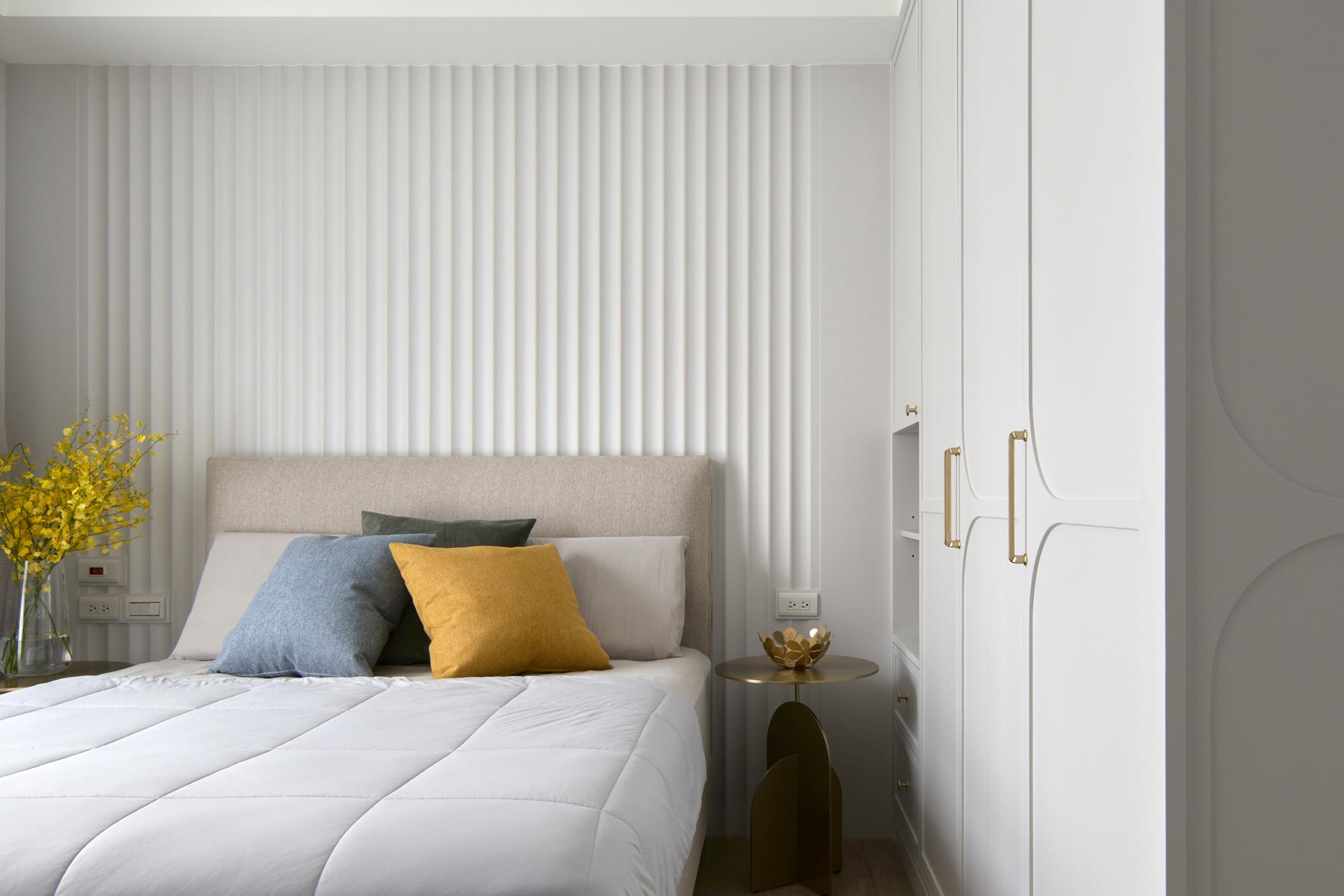 London Design Awards Winner - Framed Time