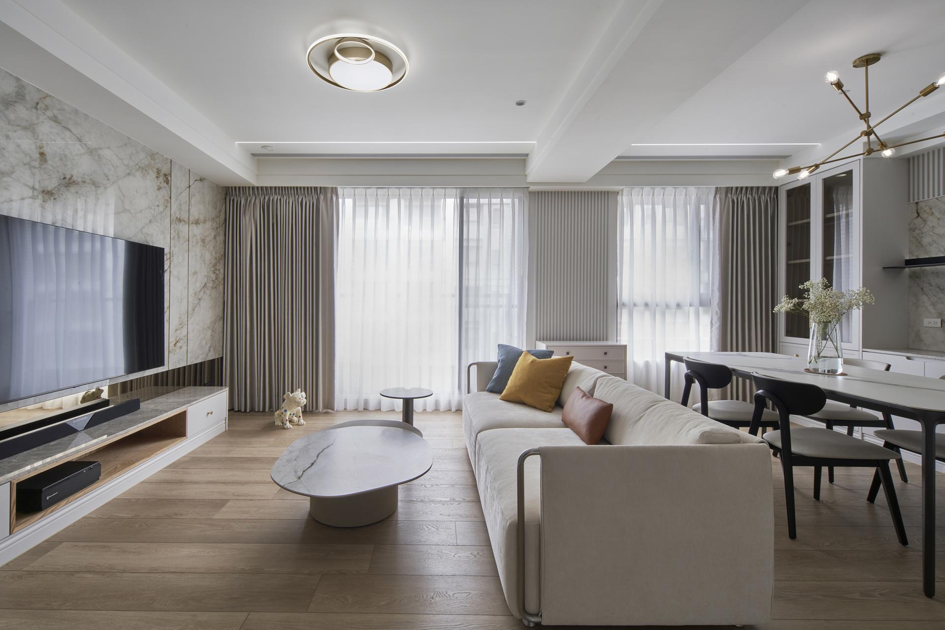 London Design Awards Winner - Framed Time