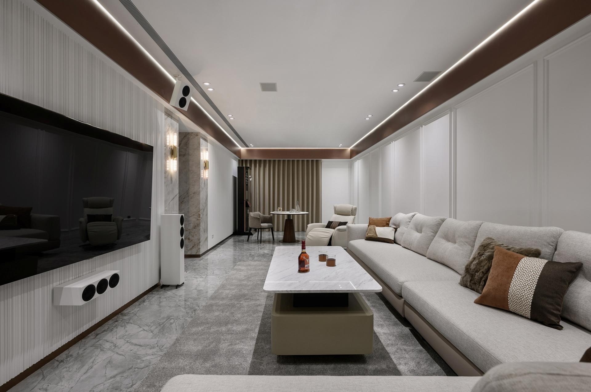 London Design Awards Winner - The Charm of Stones