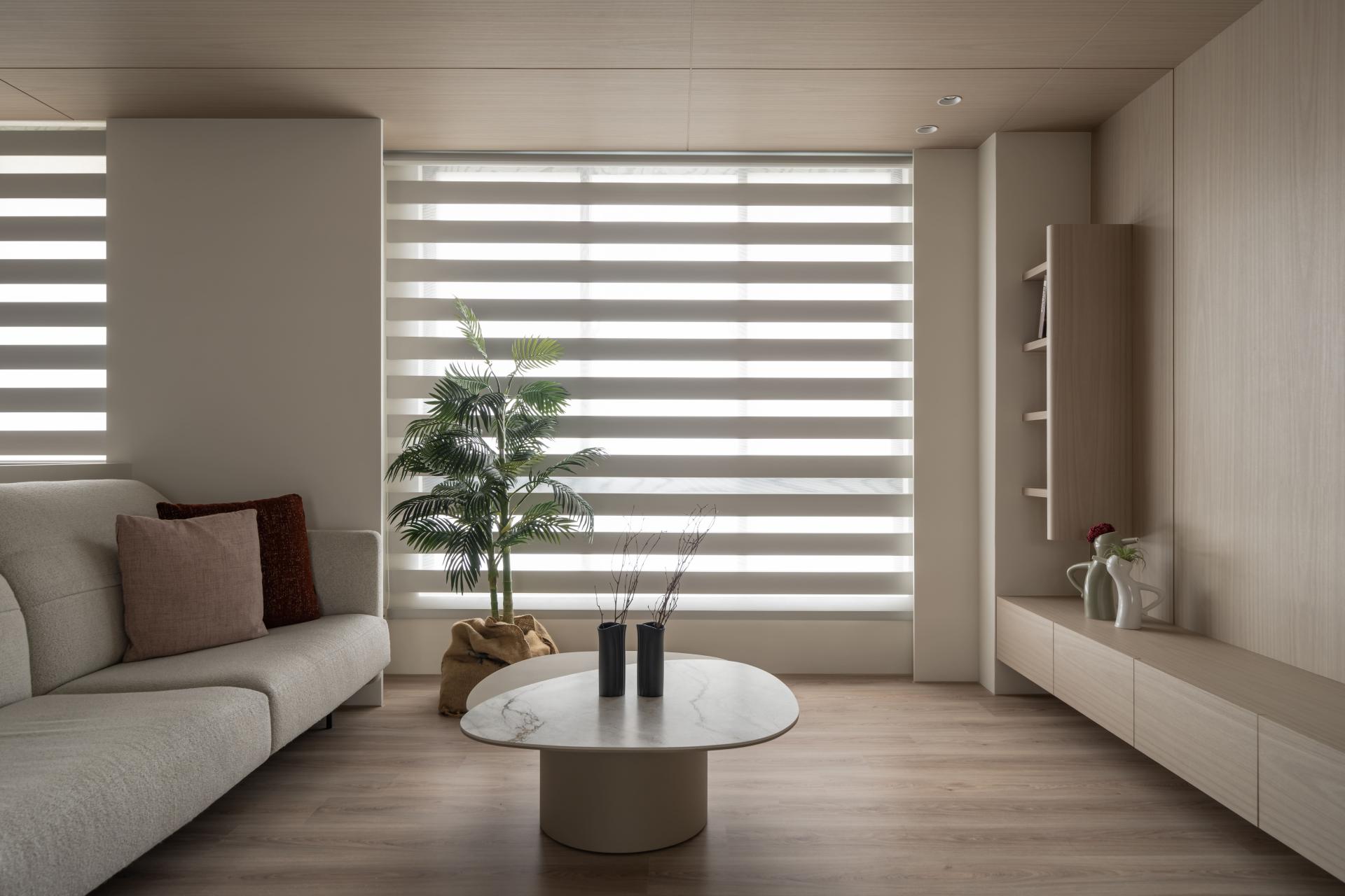 London Design Awards Winner - Dwelling Wood.Gentle light