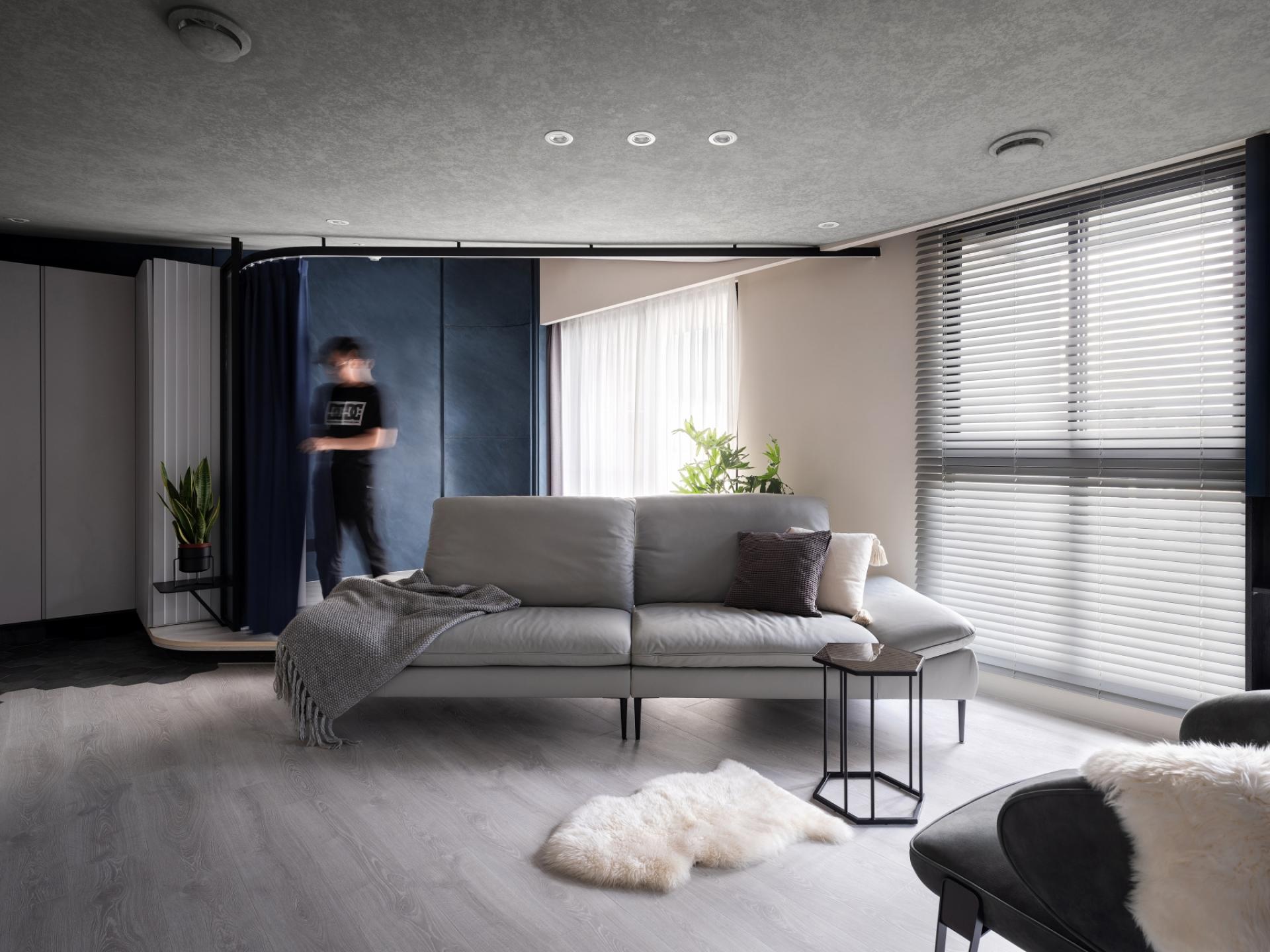London Design Awards Winner - Cluster Waves