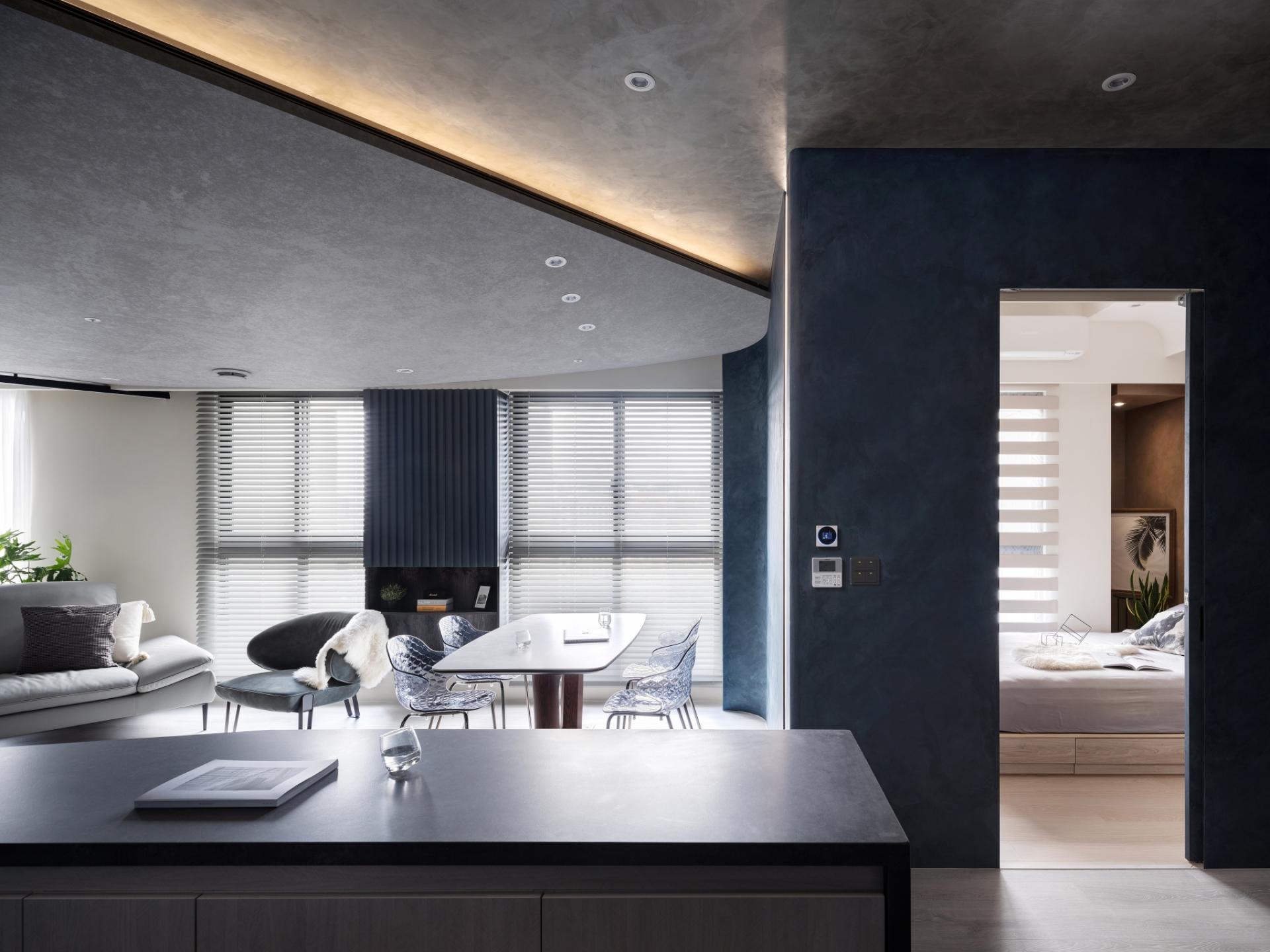 London Design Awards Winner - Cluster Waves