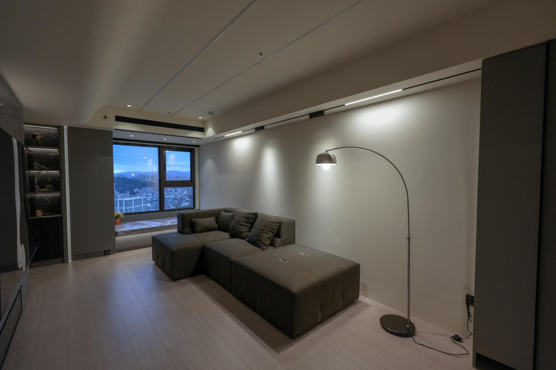 London Design Awards Winner -  Immersed in Gray Shades