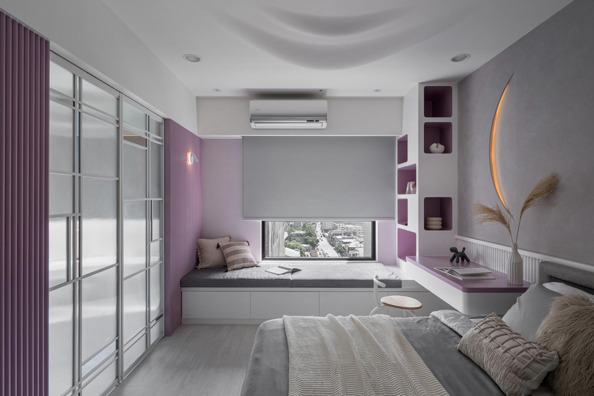 London Design Awards Winner - Art in Flowing Light