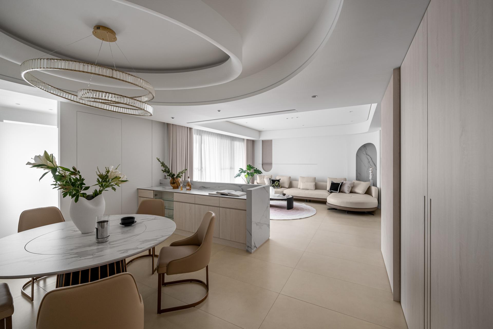 London Design Awards Winner - Arc Rhyme of Sun Rays