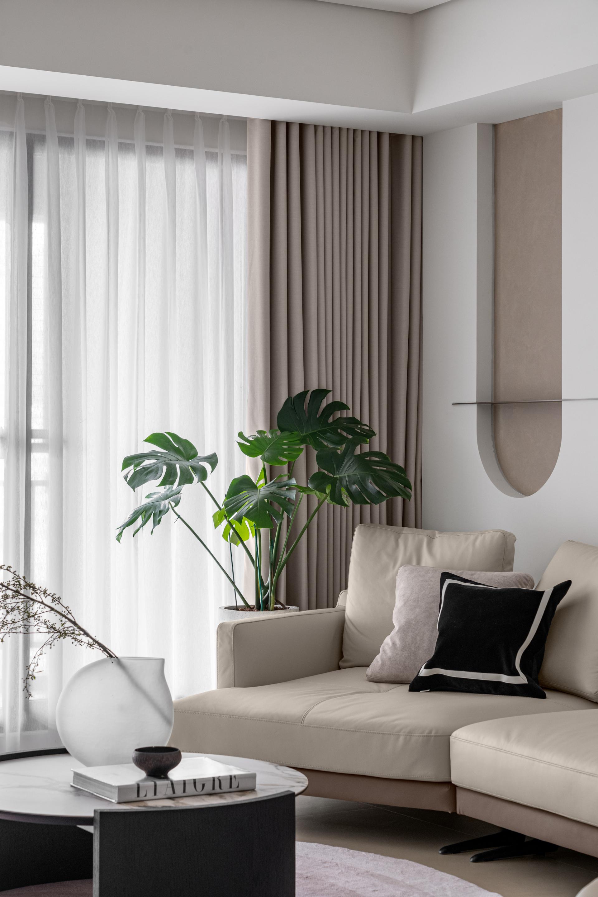 London Design Awards Winner - Arc Rhyme of Sun Rays