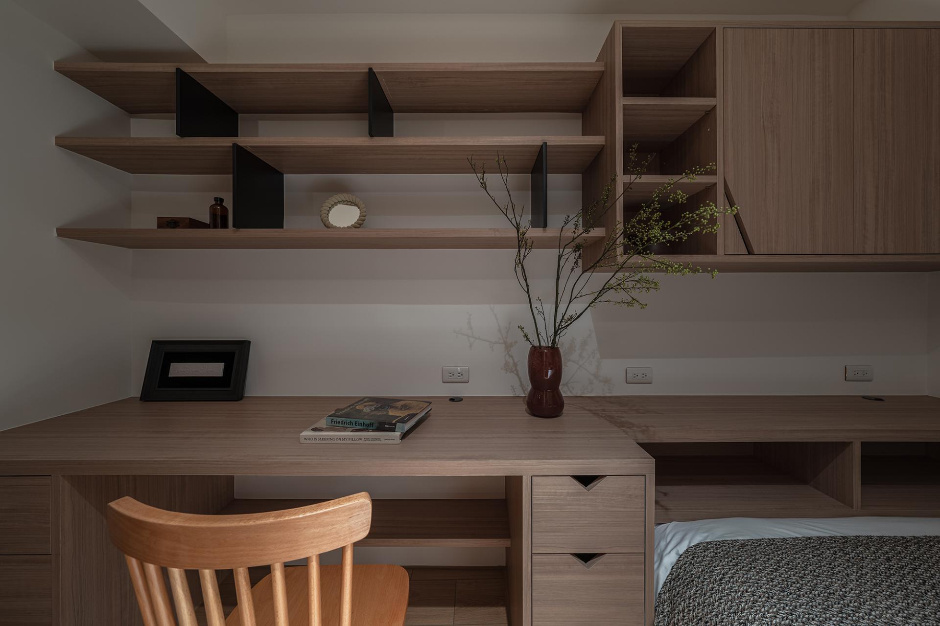 London Design Awards Winner - Modest Paradise