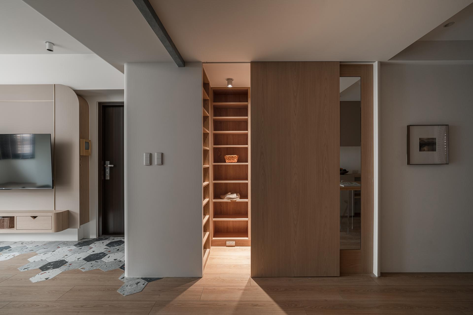 London Design Awards Winner - Modest Paradise