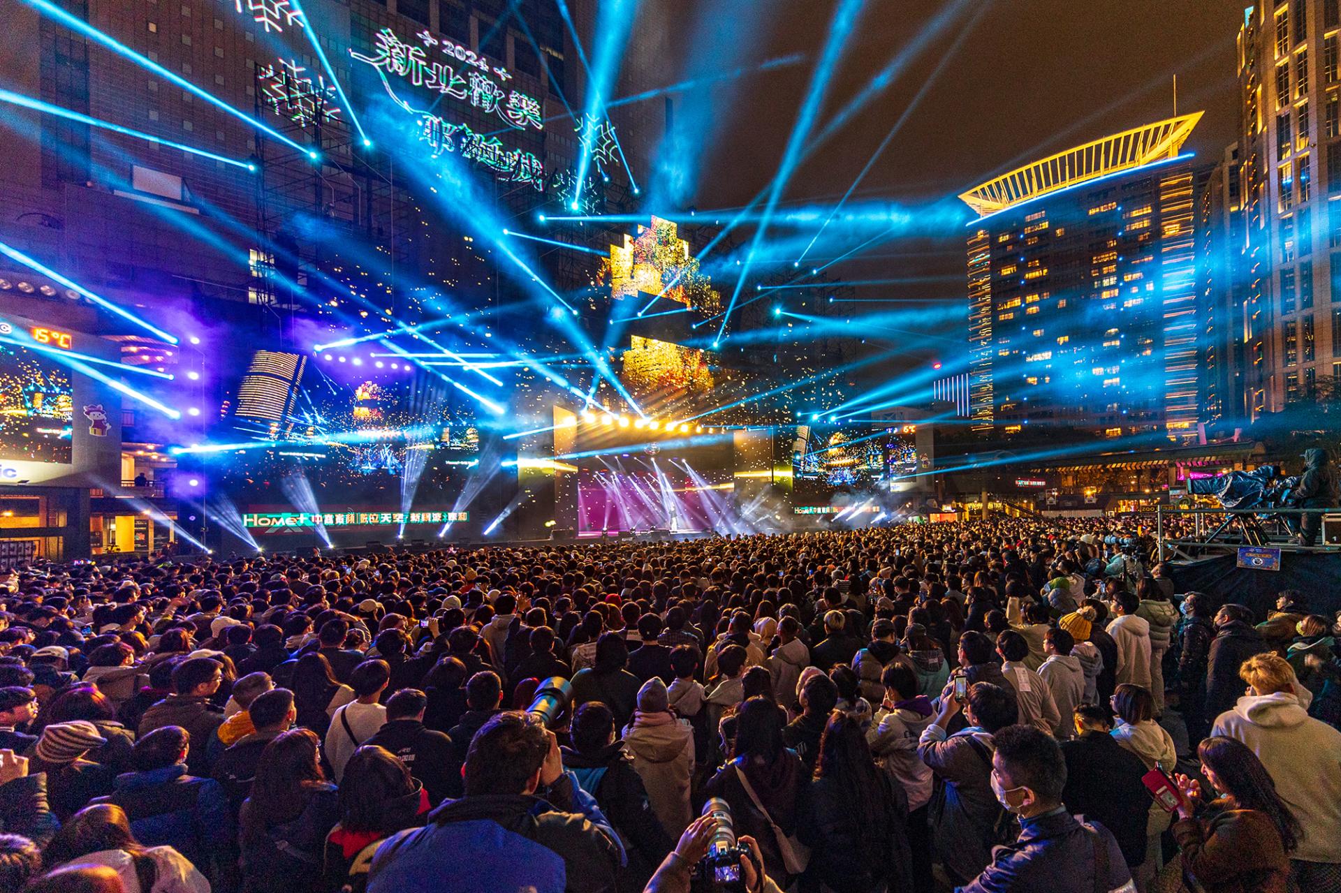 London Design Awards Winner - 2024 Christmasland in New Taipei City
