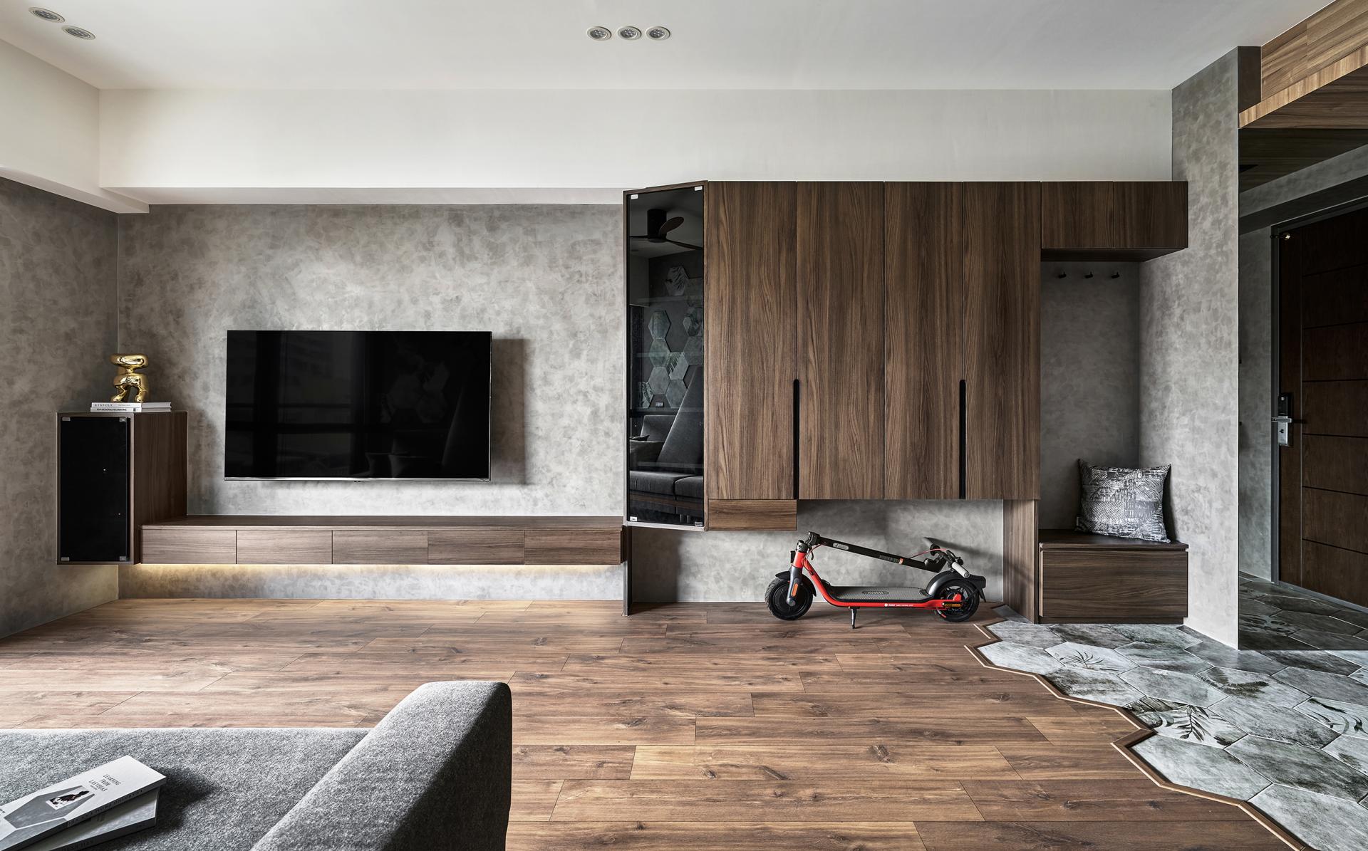London Design Awards Winner - Intertwined in the Forest