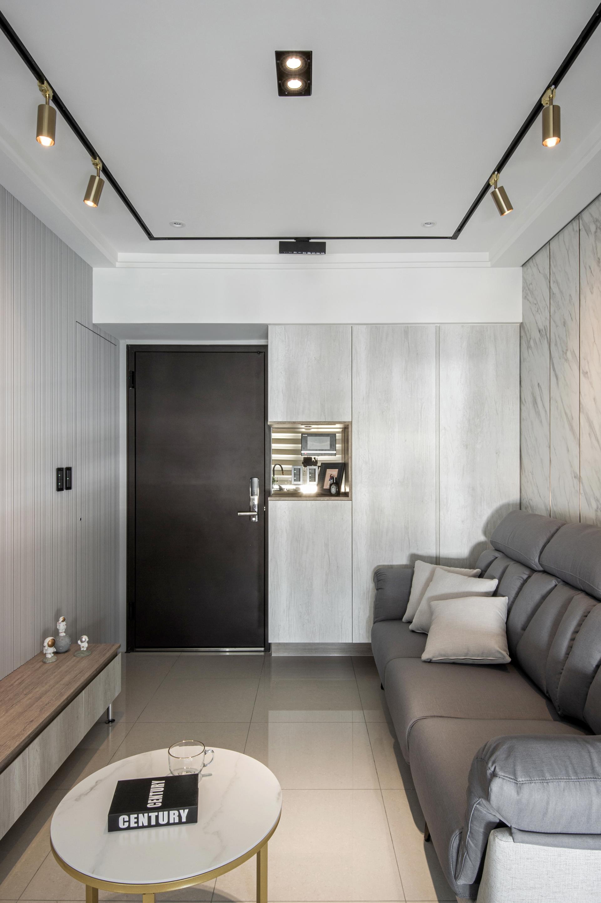 London Design Awards Winner - Tranquil Luminous Steep