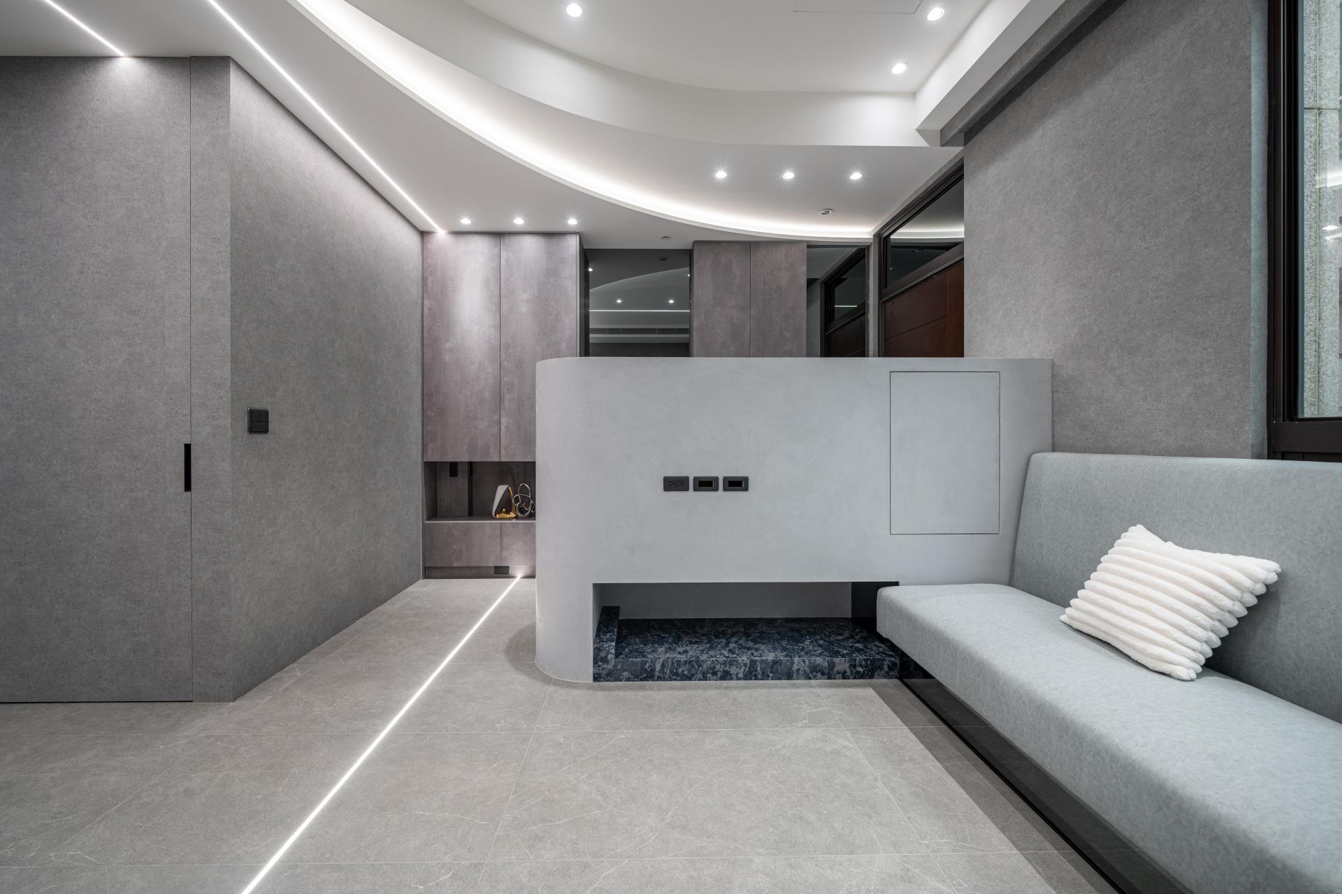 London Design Awards Winner - Ribbon Grey