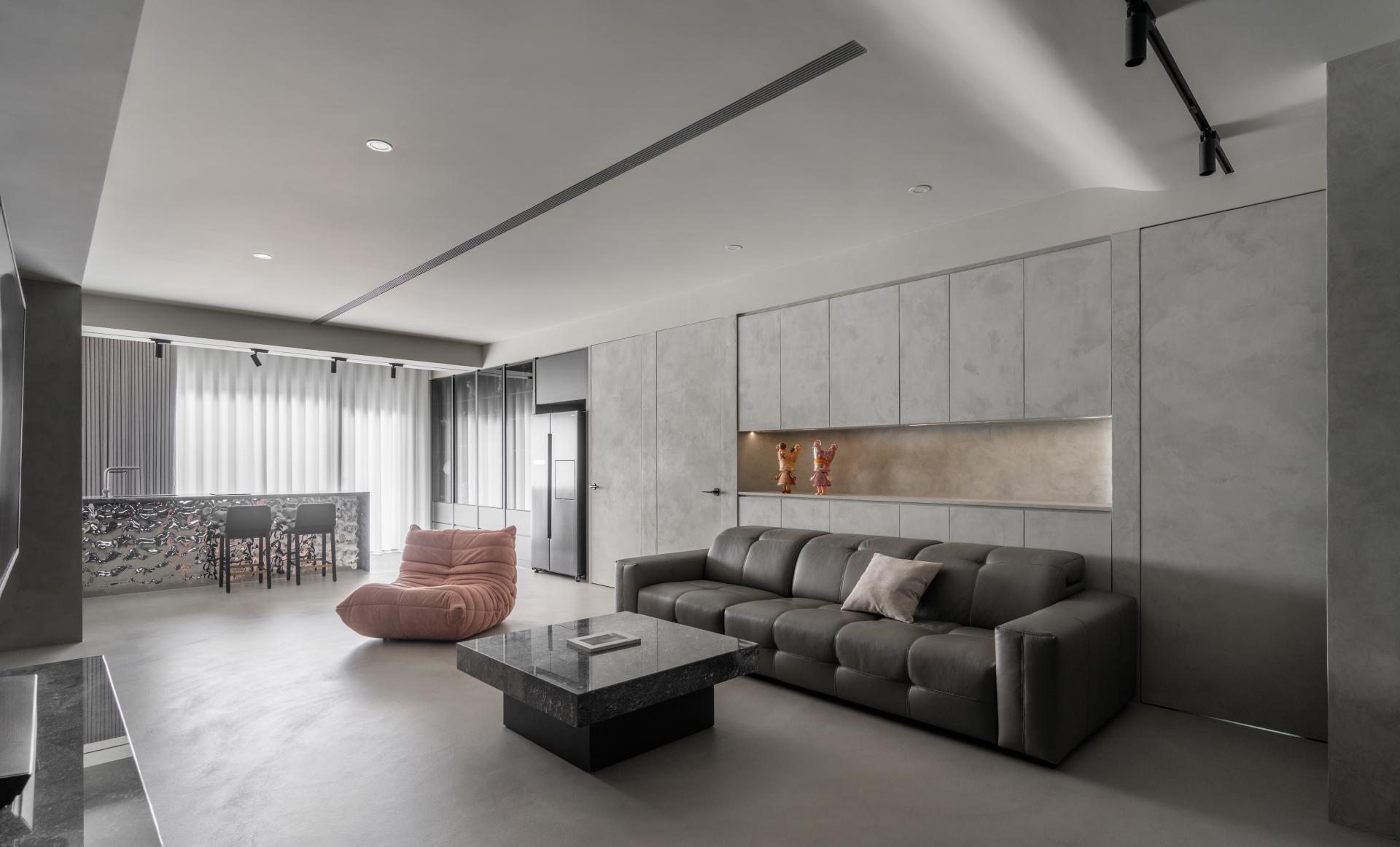 London Design Awards Winner - Secluded Ink House