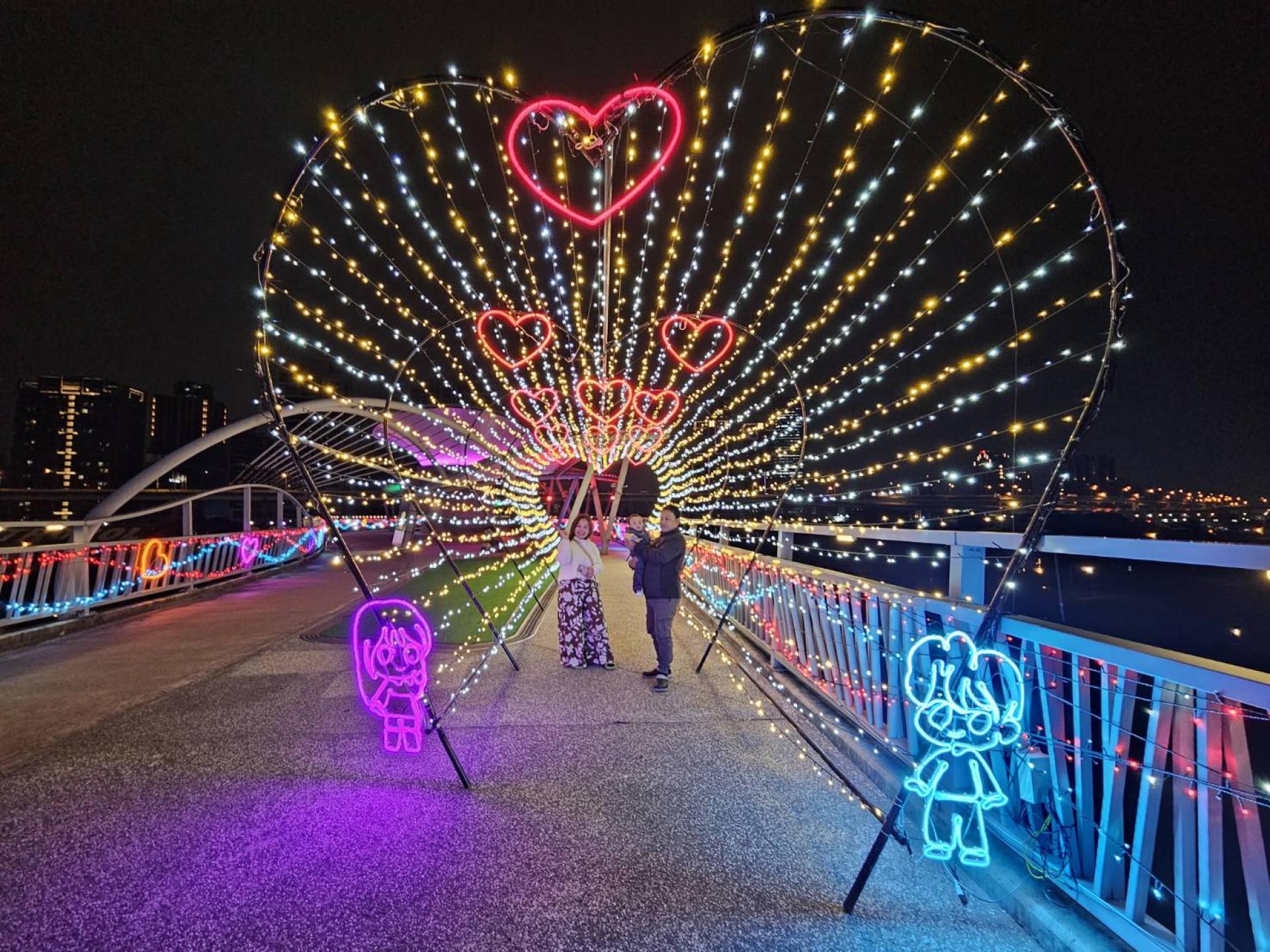 London Design Awards Winner - Love in New Taipei, love in the Aasta Bridge
