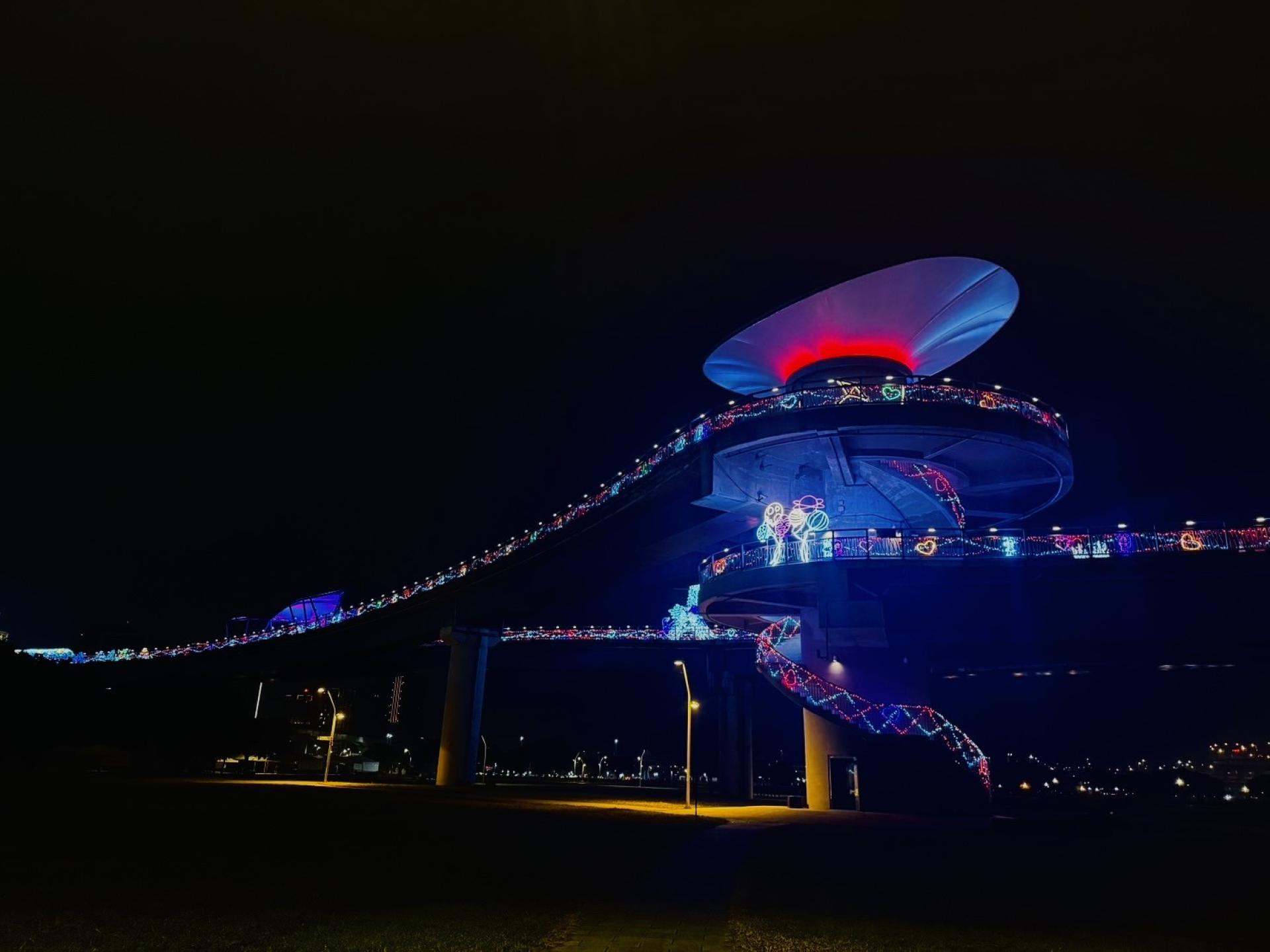 London Design Awards Winner - Love in New Taipei, love in the Aasta Bridge