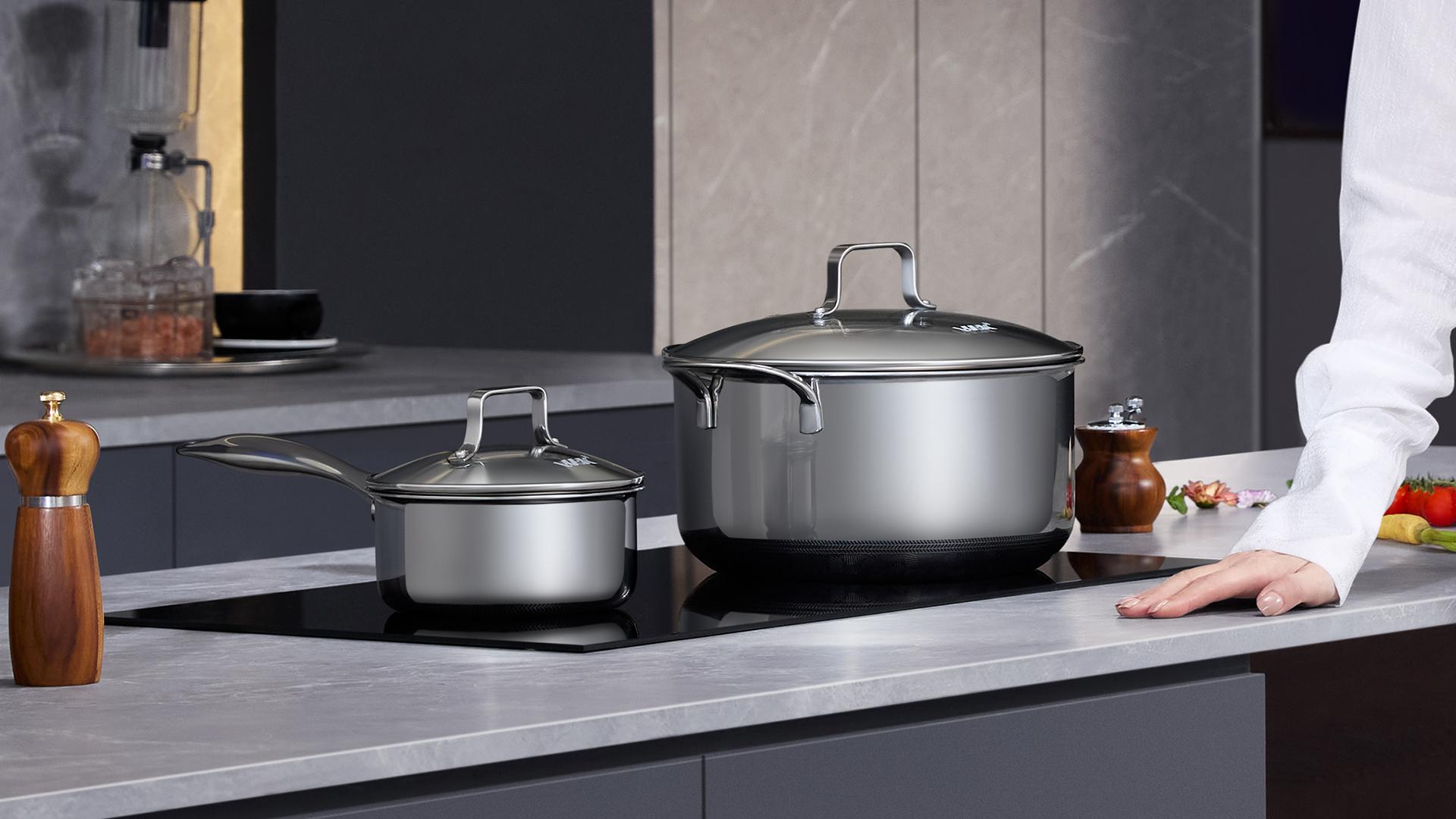 London Design Awards Winner - 3D Cyclone Pattern Non-Stick Pan