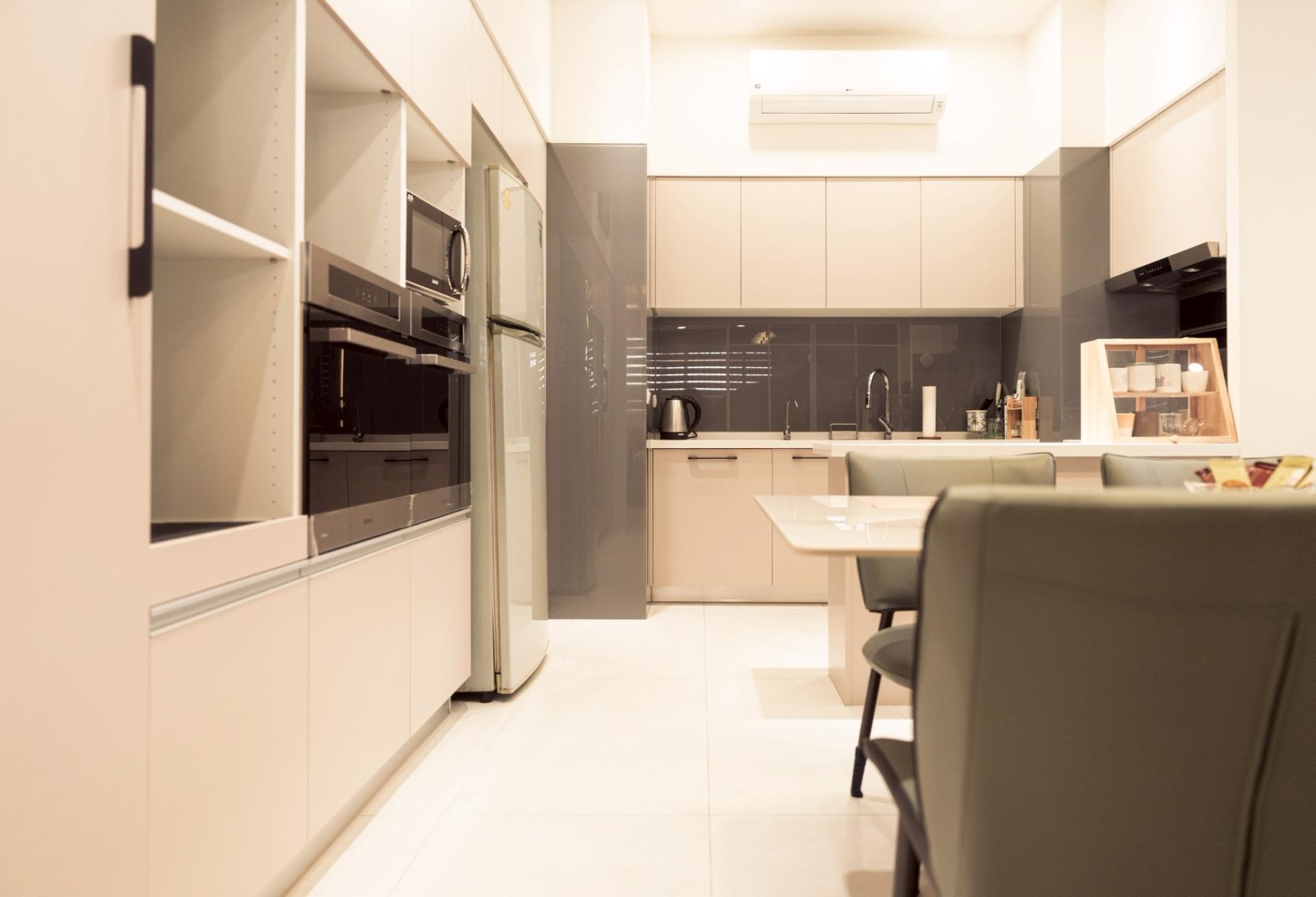 London Design Awards Winner - Hemei Grace