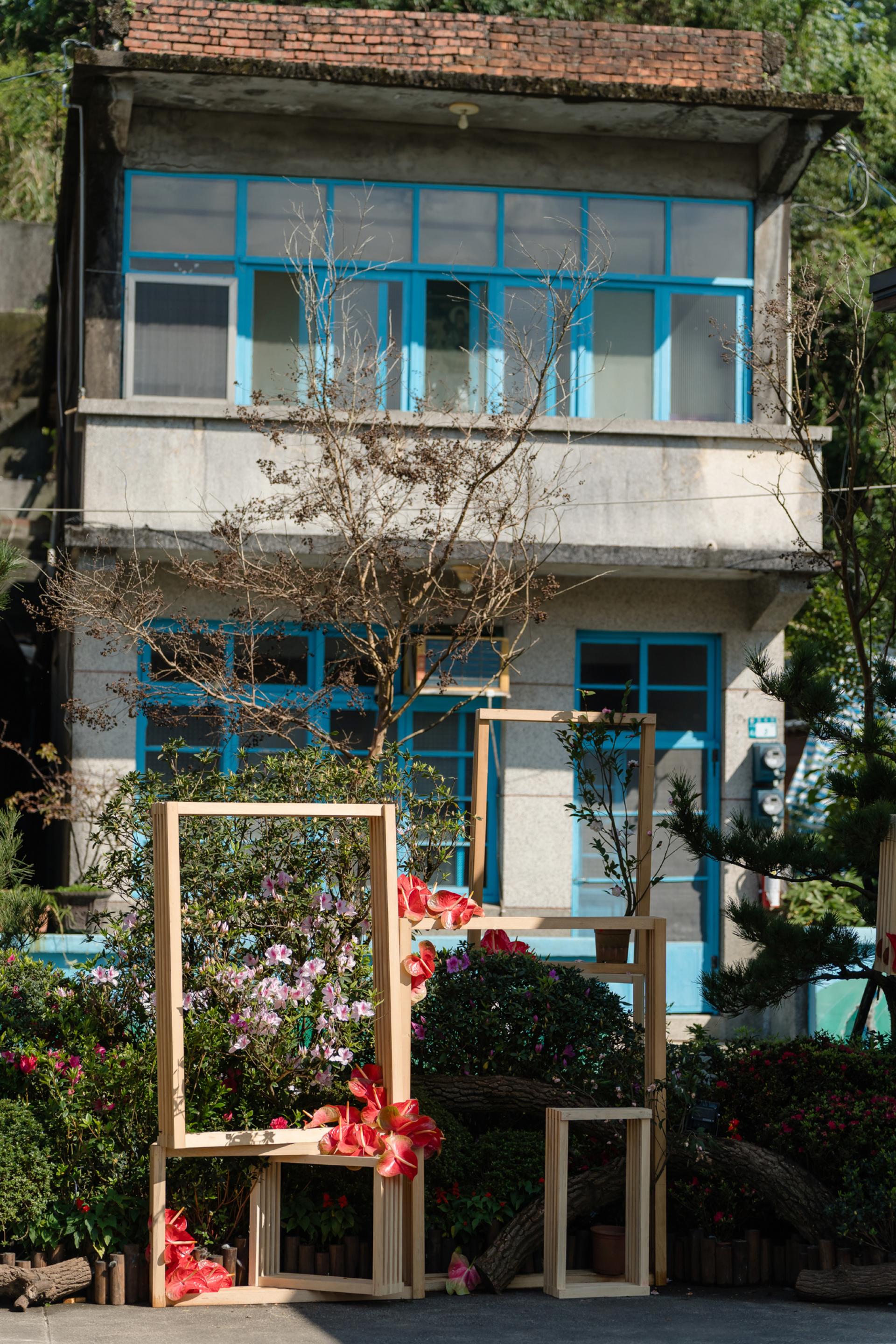 London Design Awards Winner - 2025 Let’s Go Bloom