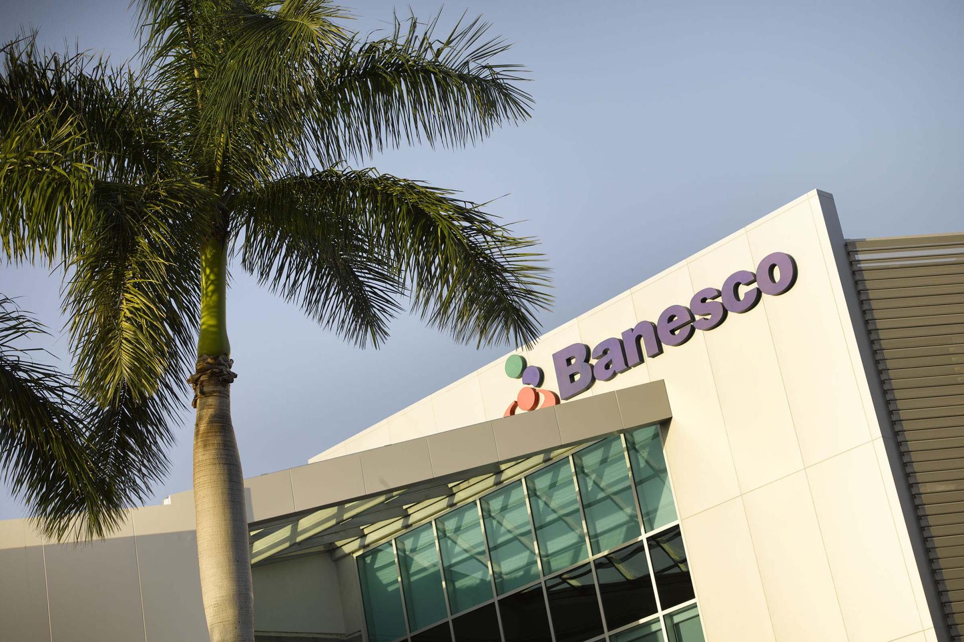 London Design Awards Winner - Banesco USA Headquarters
