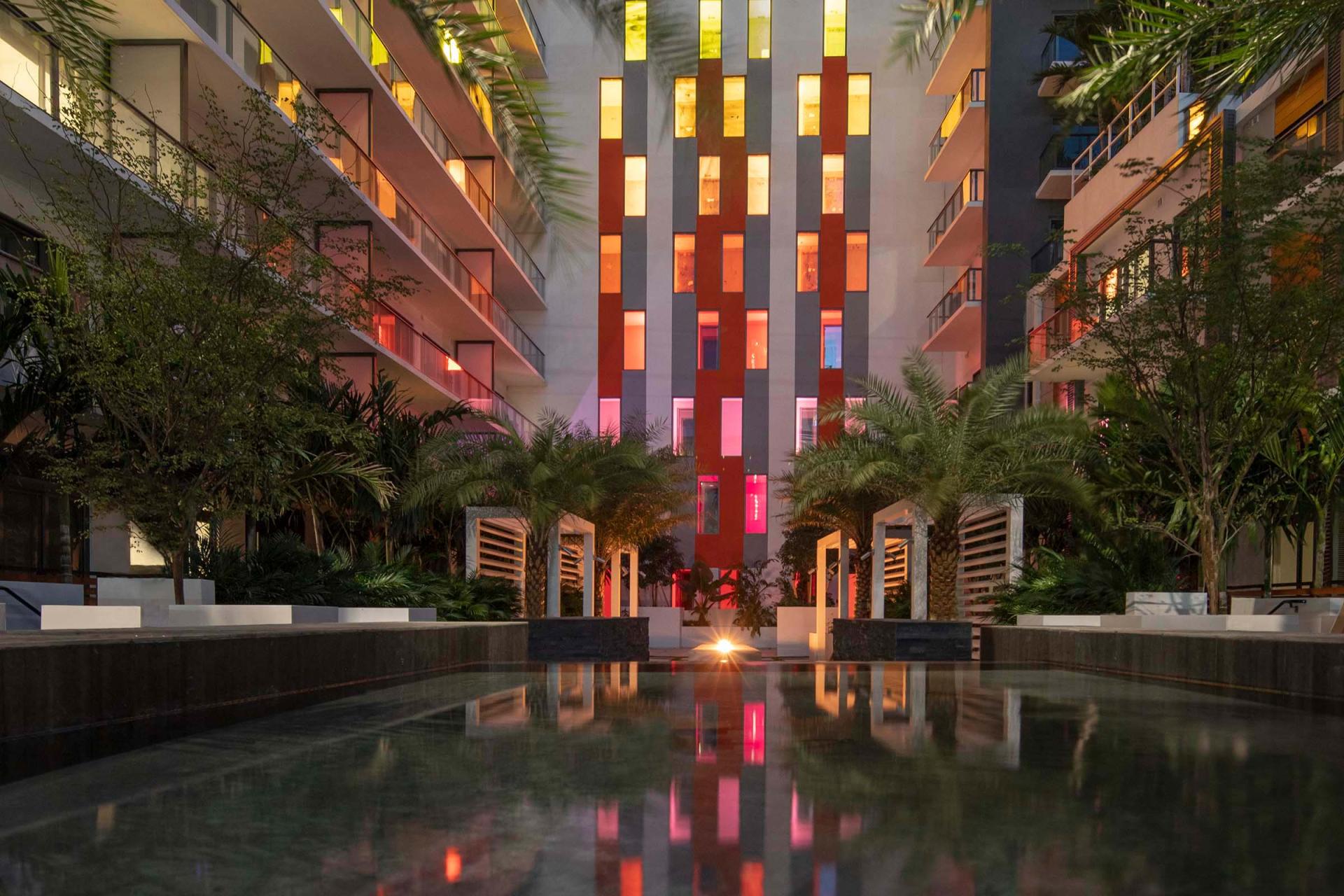London Design Awards Winner - MidTown Miami Oasis
