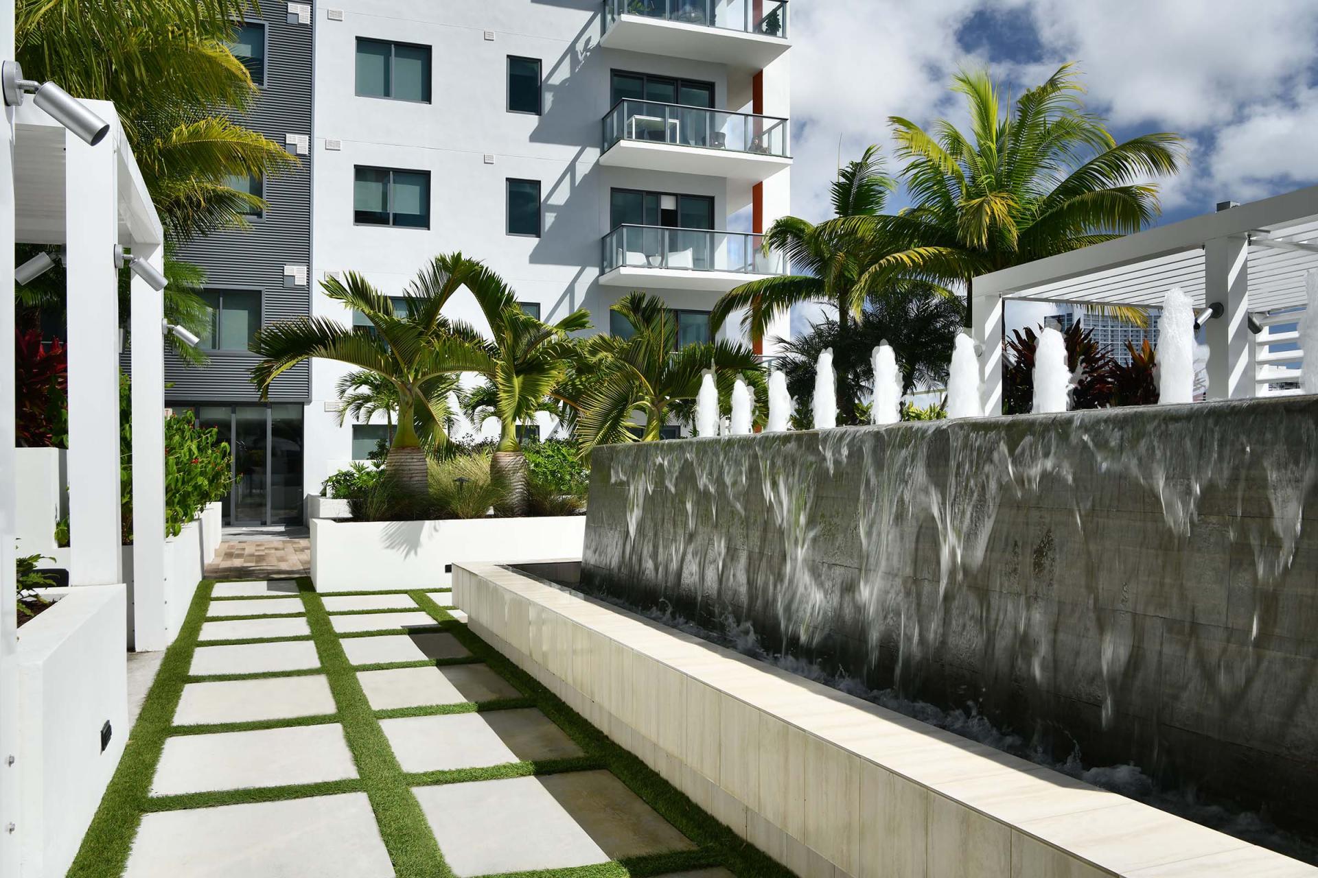 London Design Awards Winner - MidTown Miami Oasis