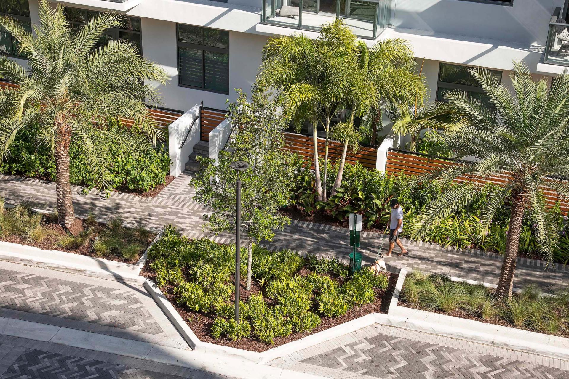 London Design Awards Winner - MidTown Miami: Walkable Oasis