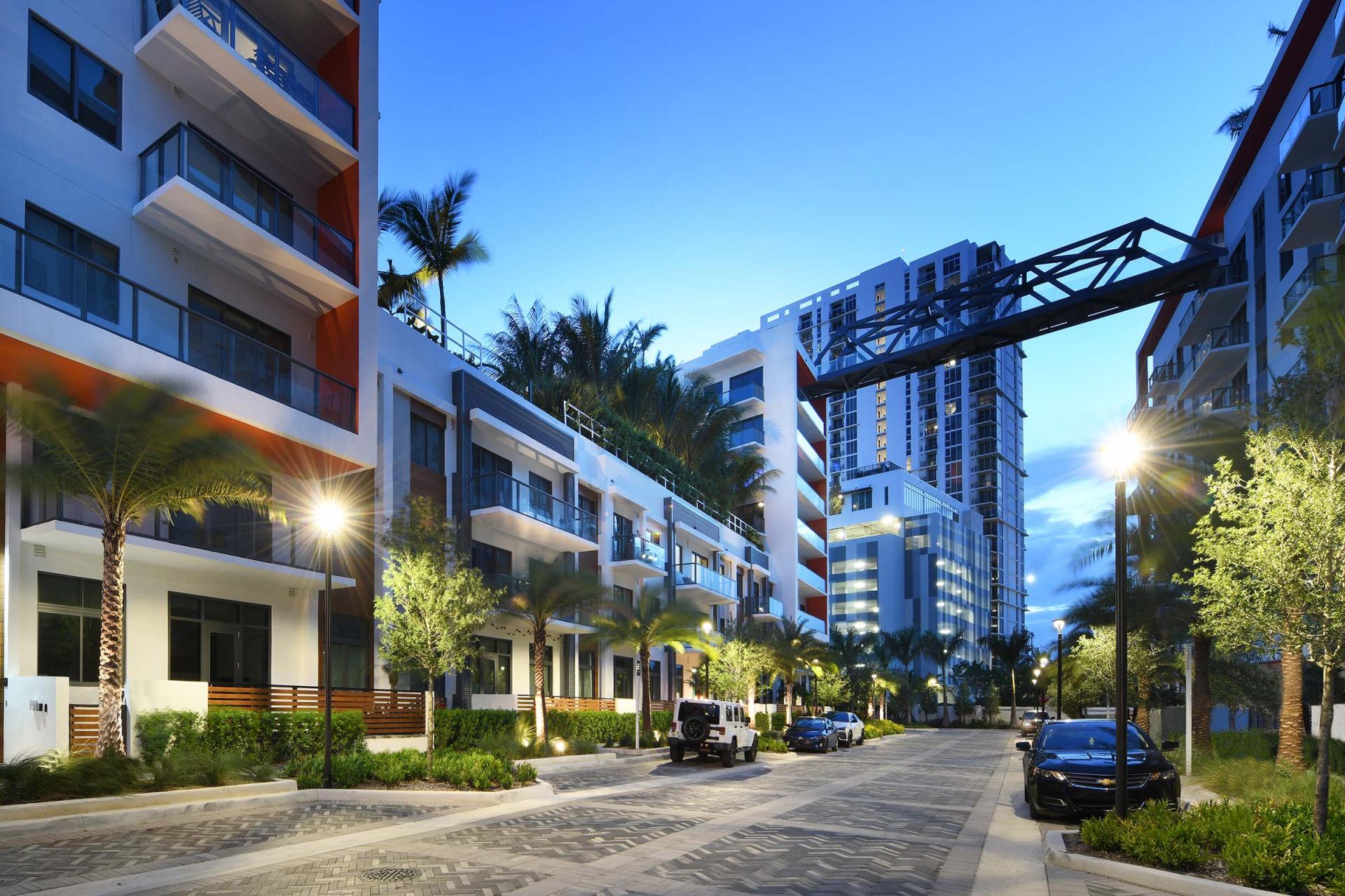 London Design Awards Winner - MidTown Miami: Walkable Oasis