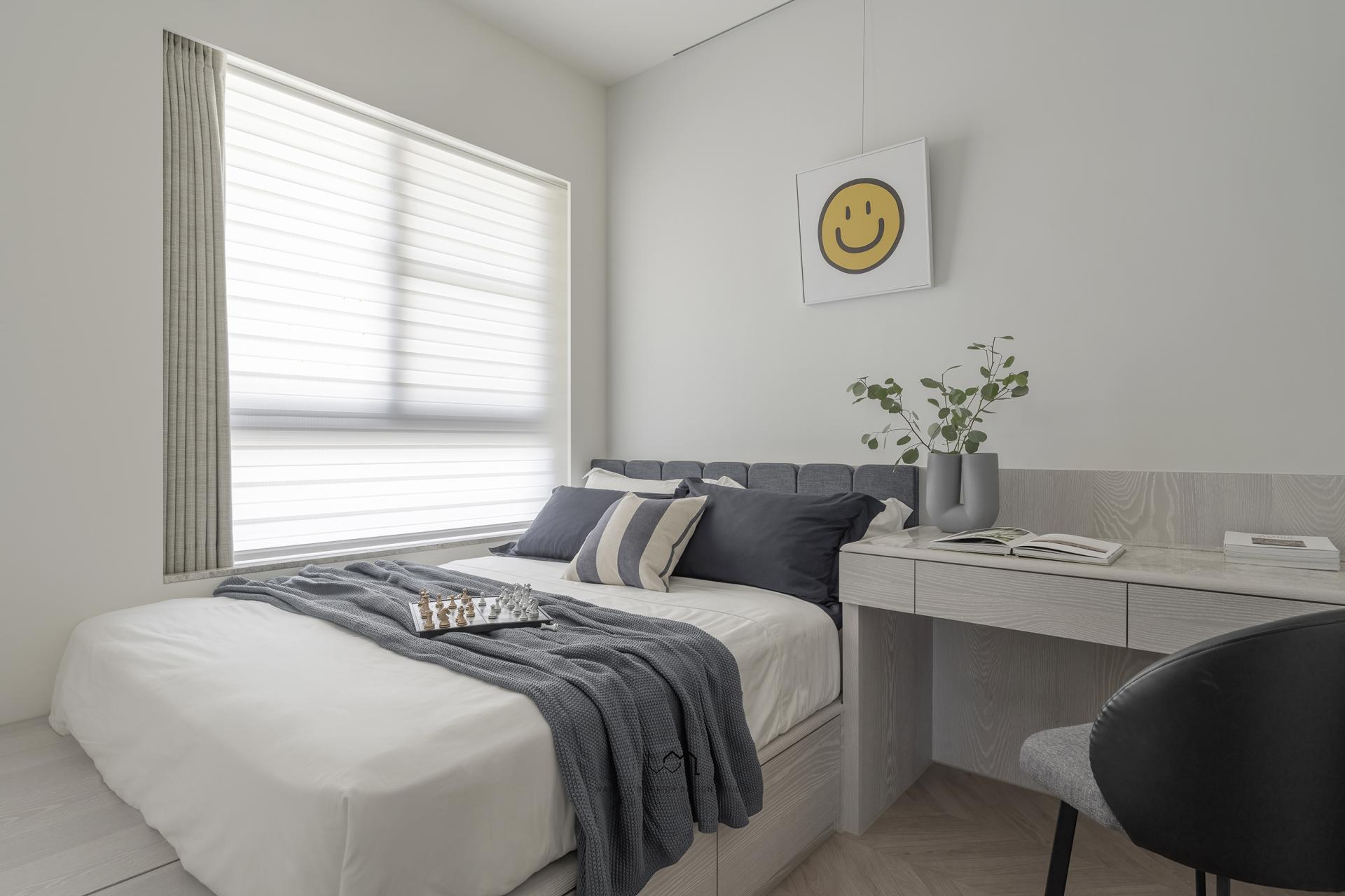 London Design Awards Winner - Mousse de Lune