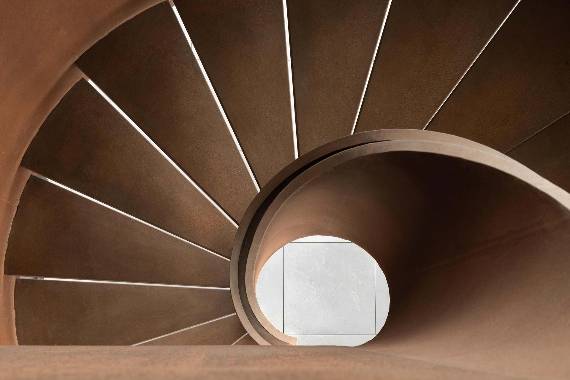 London Design Awards Winner - AM ADVOGADOS NEW OFFICES