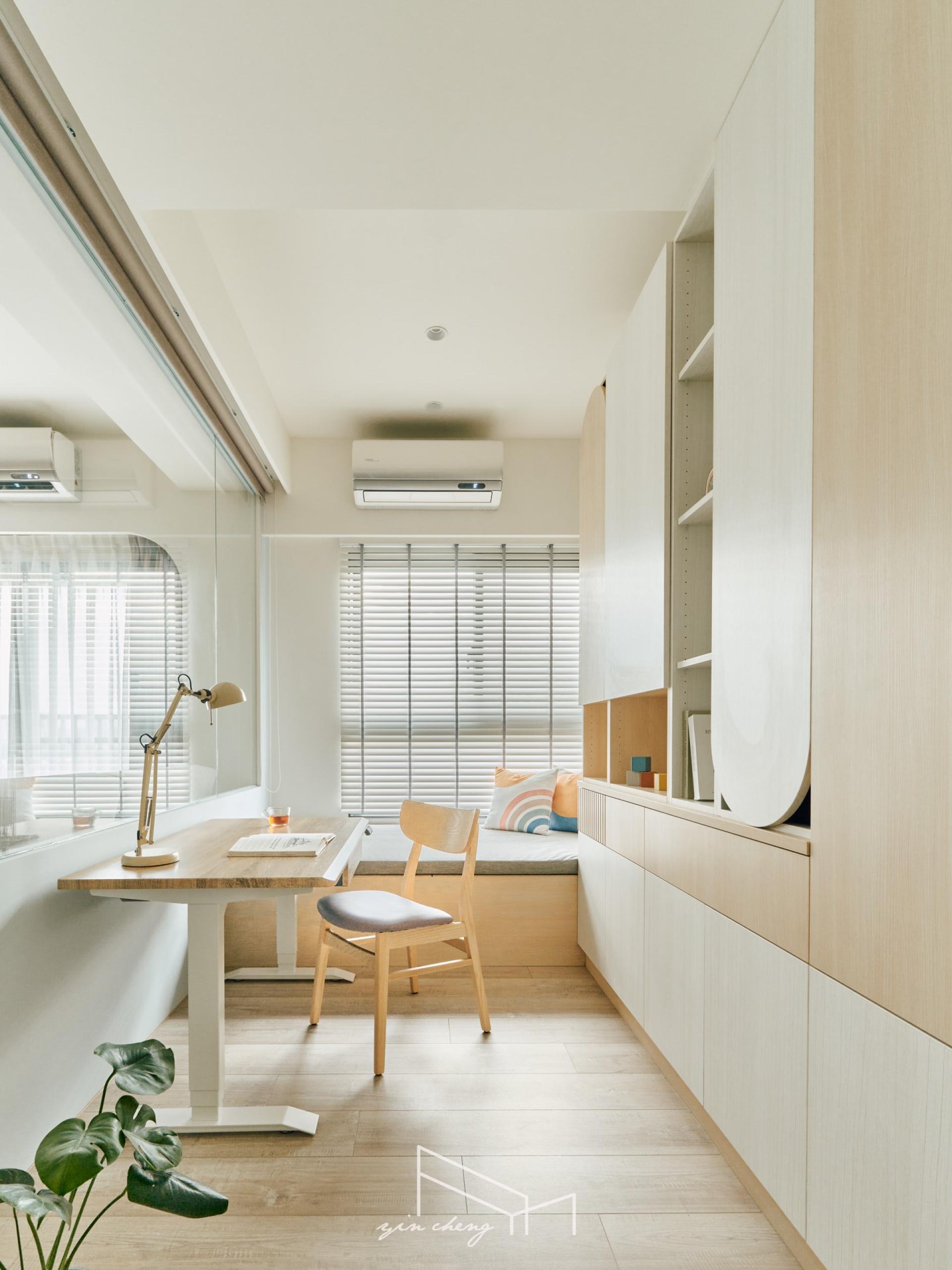 London Design Awards Winner - The Charm of Wood Shades