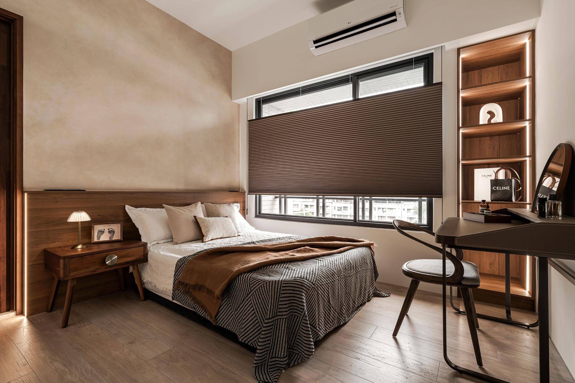 London Design Awards Winner - Honey Milk Tea Dreams