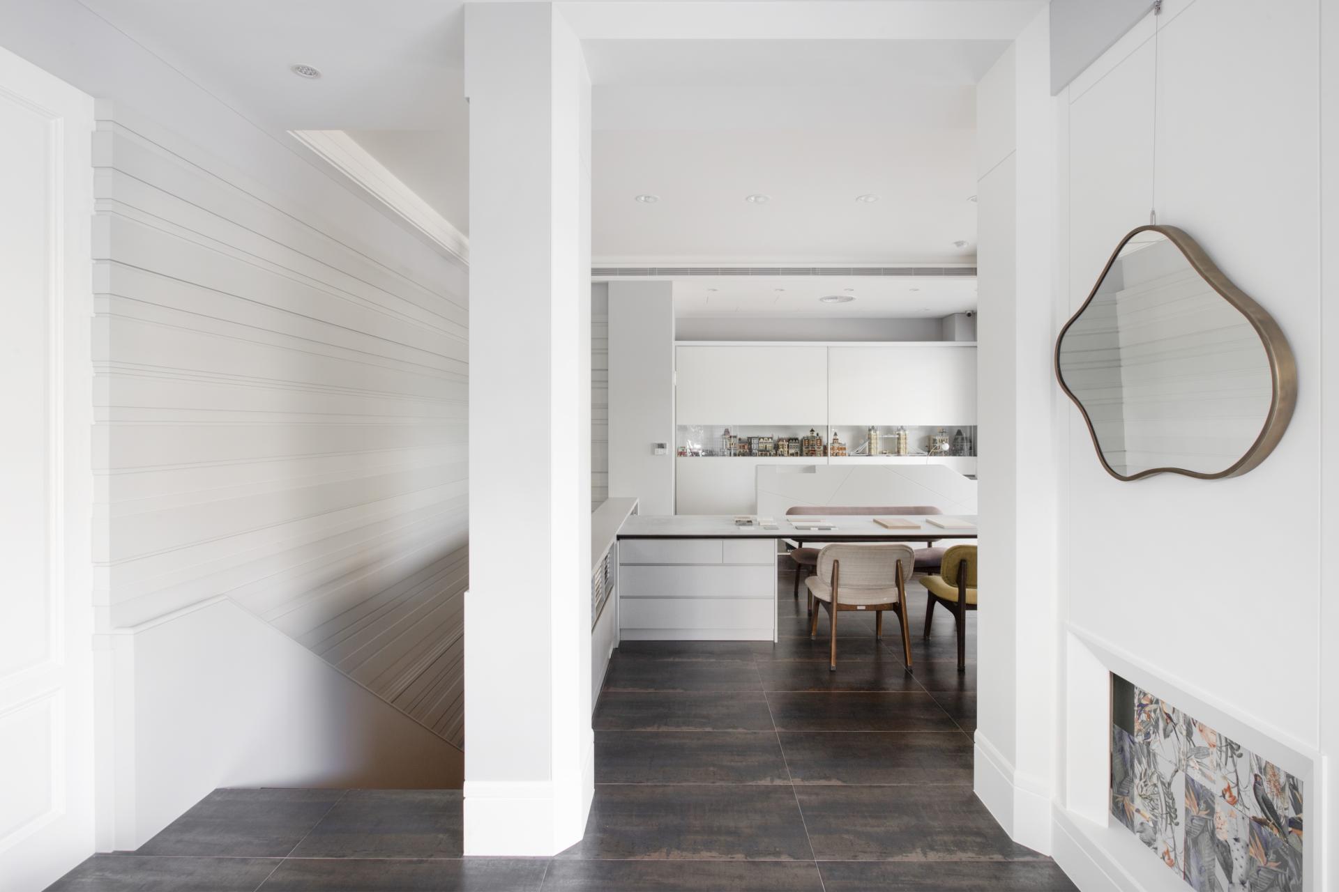 London Design Awards Winner - Contour of Stillness