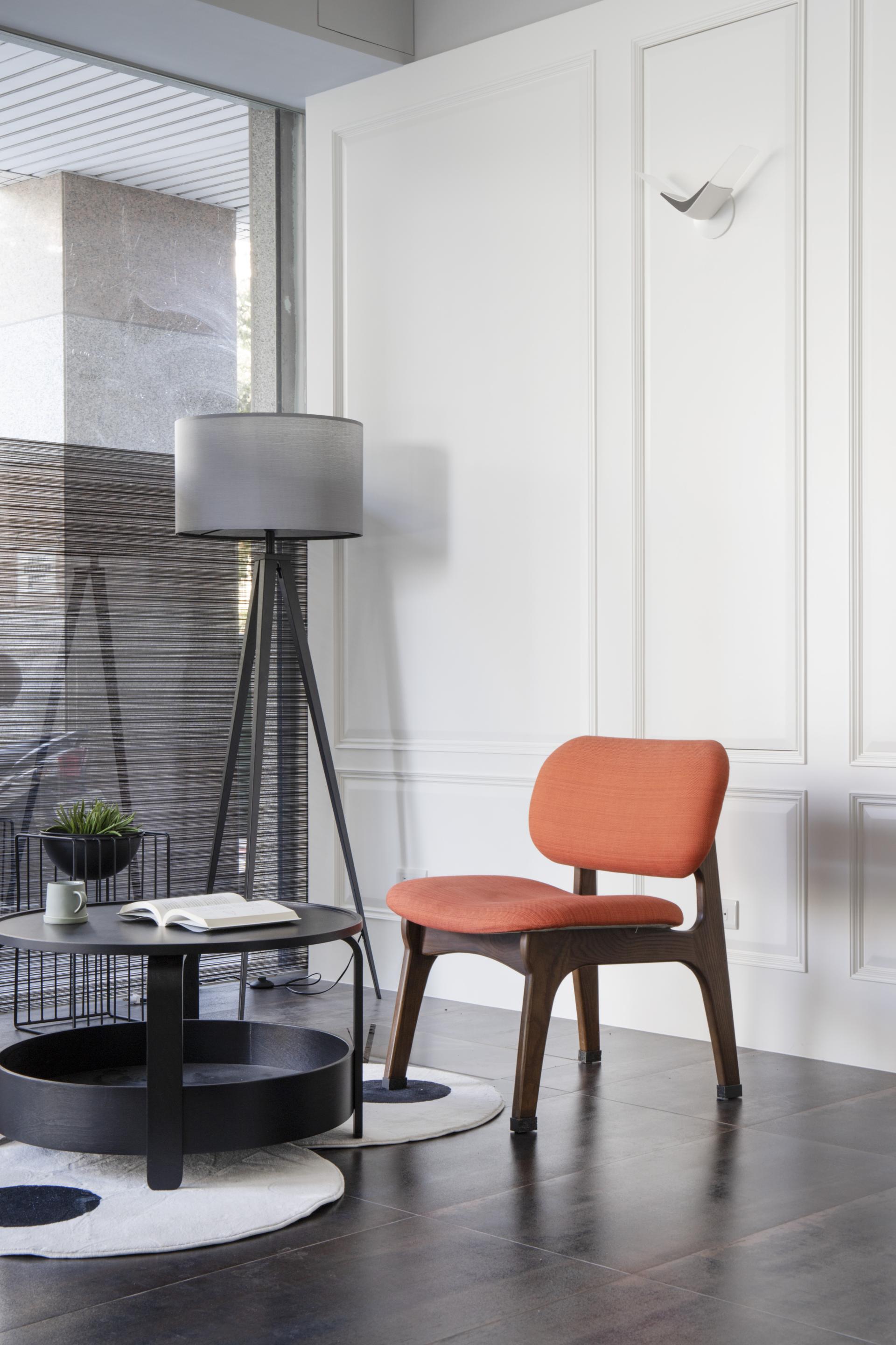 London Design Awards Winner - Contour of Stillness