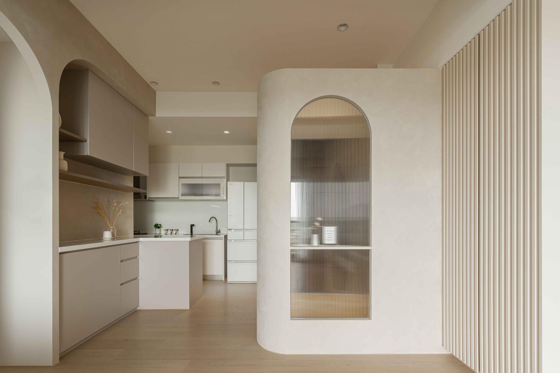 London Design Awards Winner - Moistened Luminosity