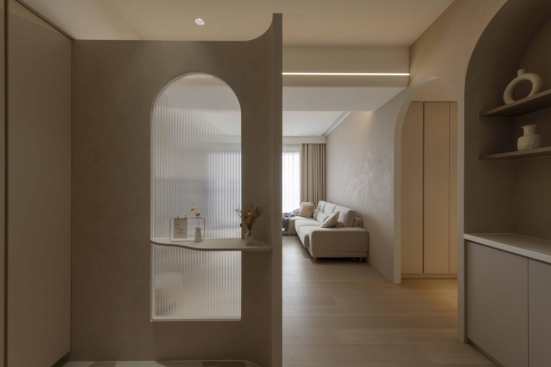 London Design Awards Winner - Moistened Luminosity