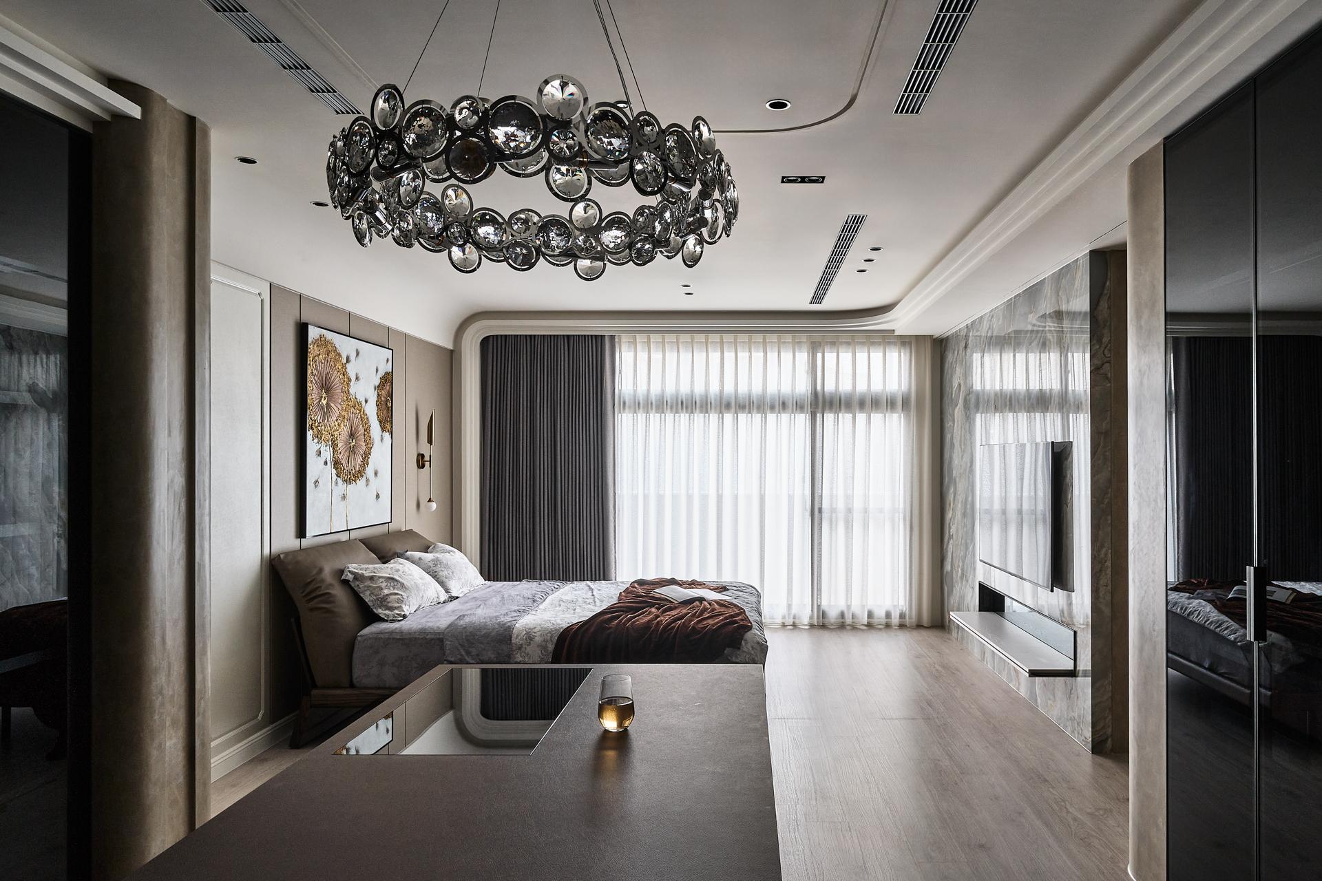 London Design Awards Winner - Balance Within Quadrants