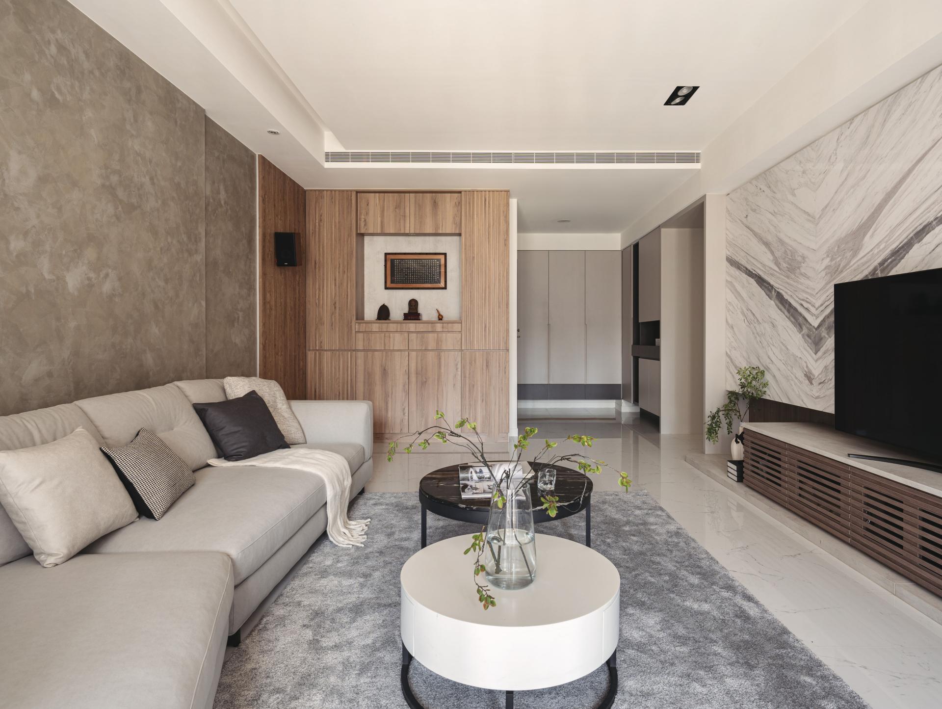 London Design Awards Winner - Whispers of Sophistication